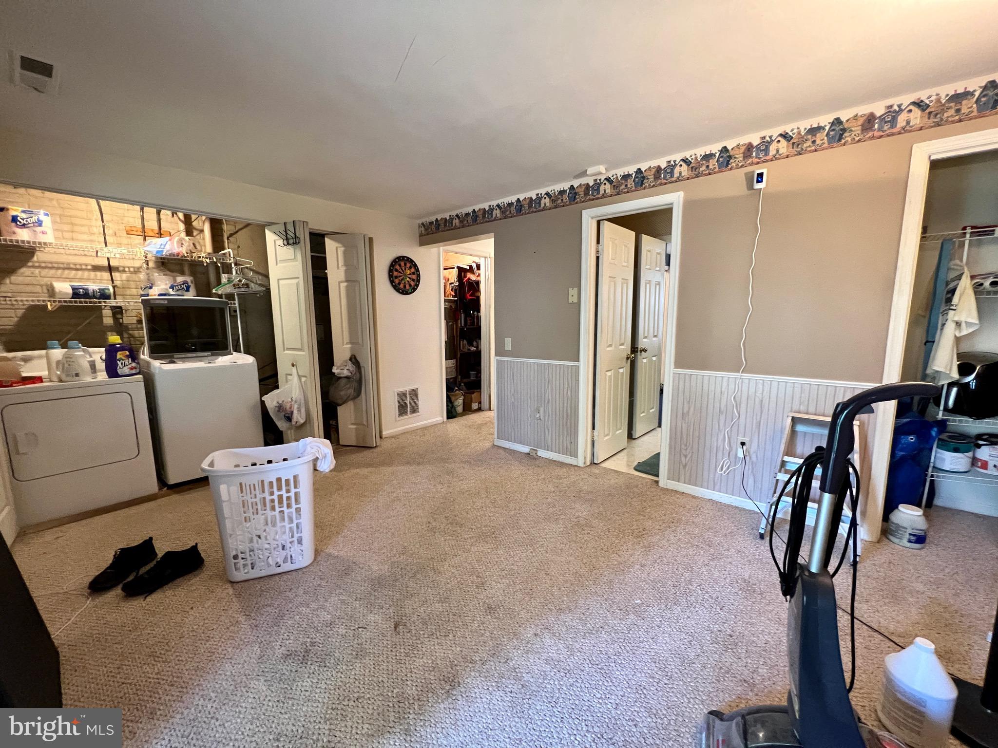 CARROLL PARK MANOR - Residential