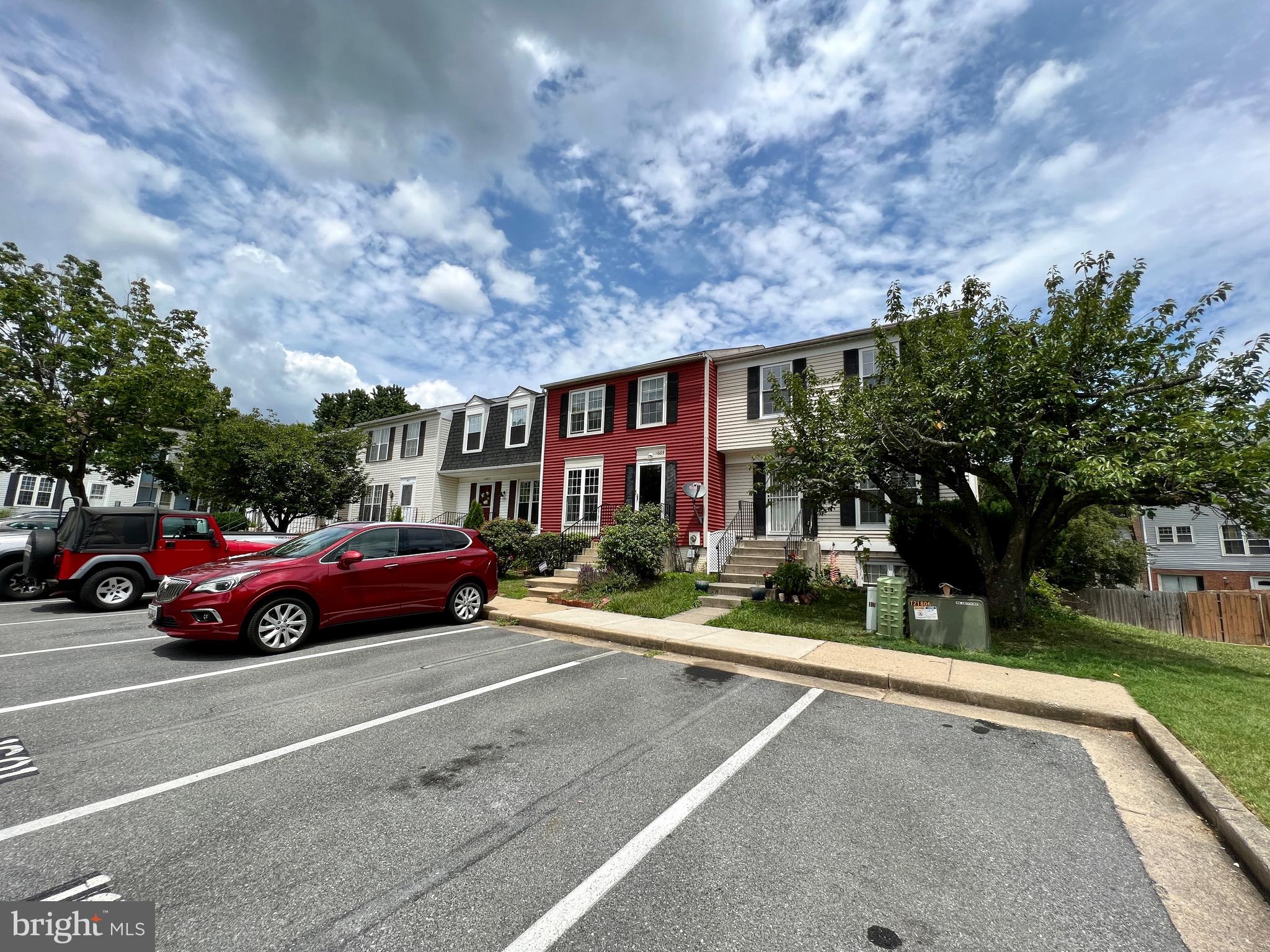 CARROLL PARK MANOR - Residential