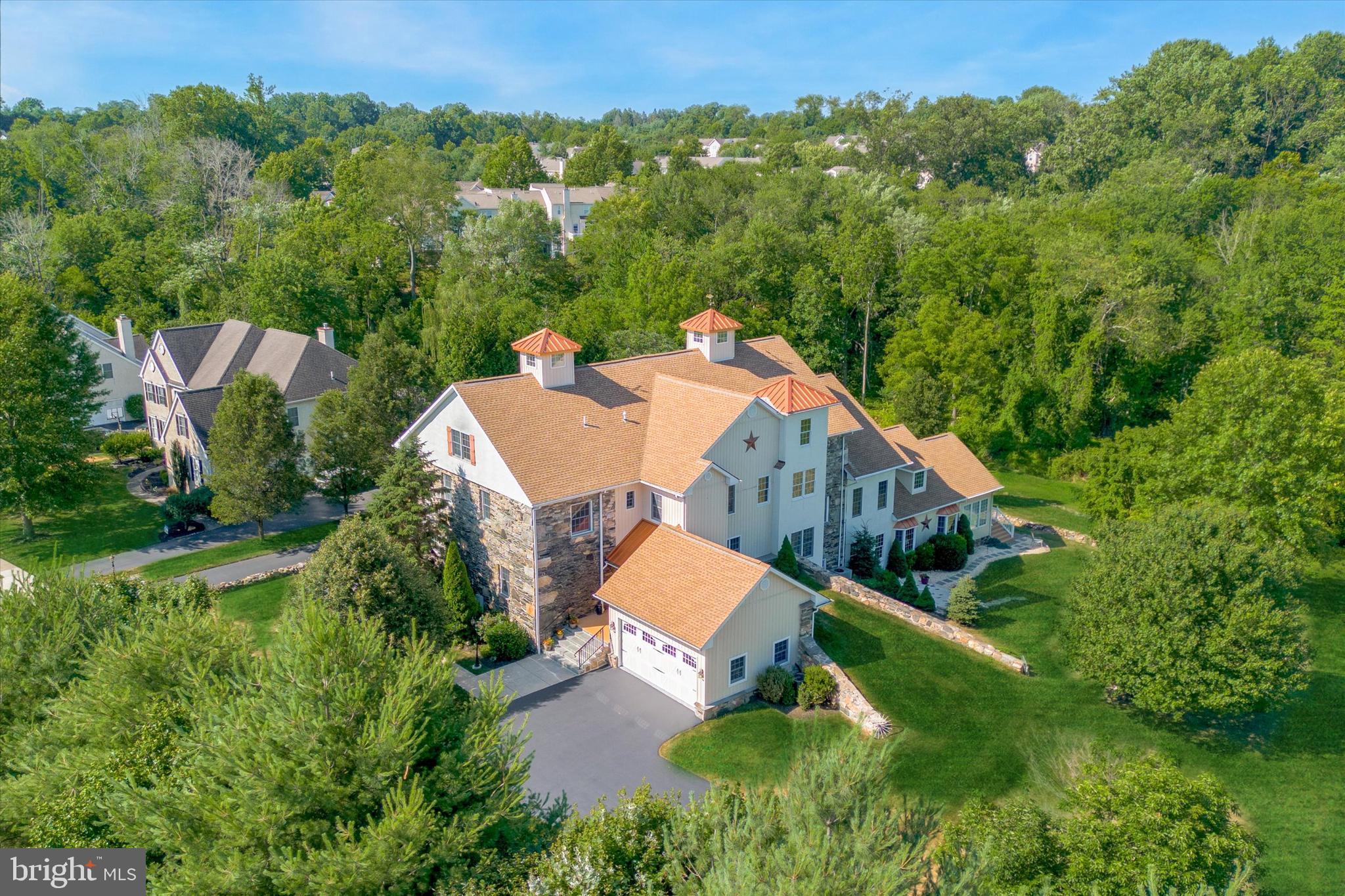 CHERRY CREEK - Residential