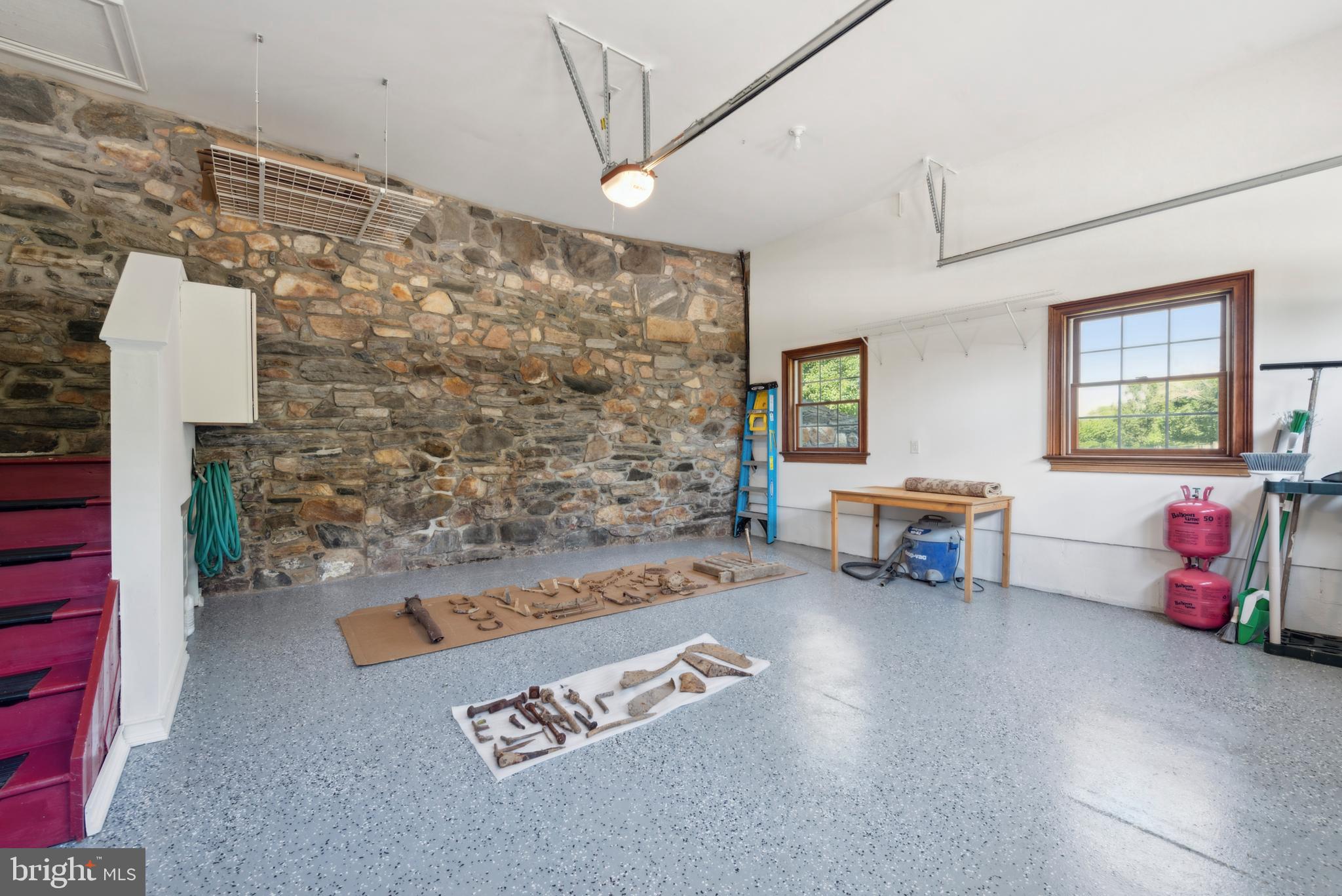 CHERRY CREEK - Residential