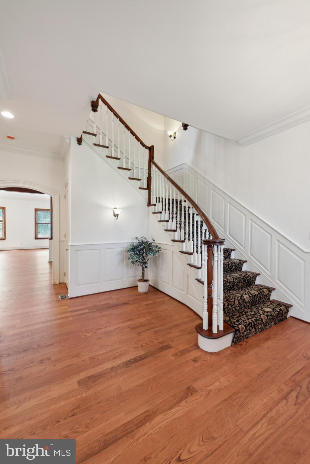 CHERRY CREEK - Residential