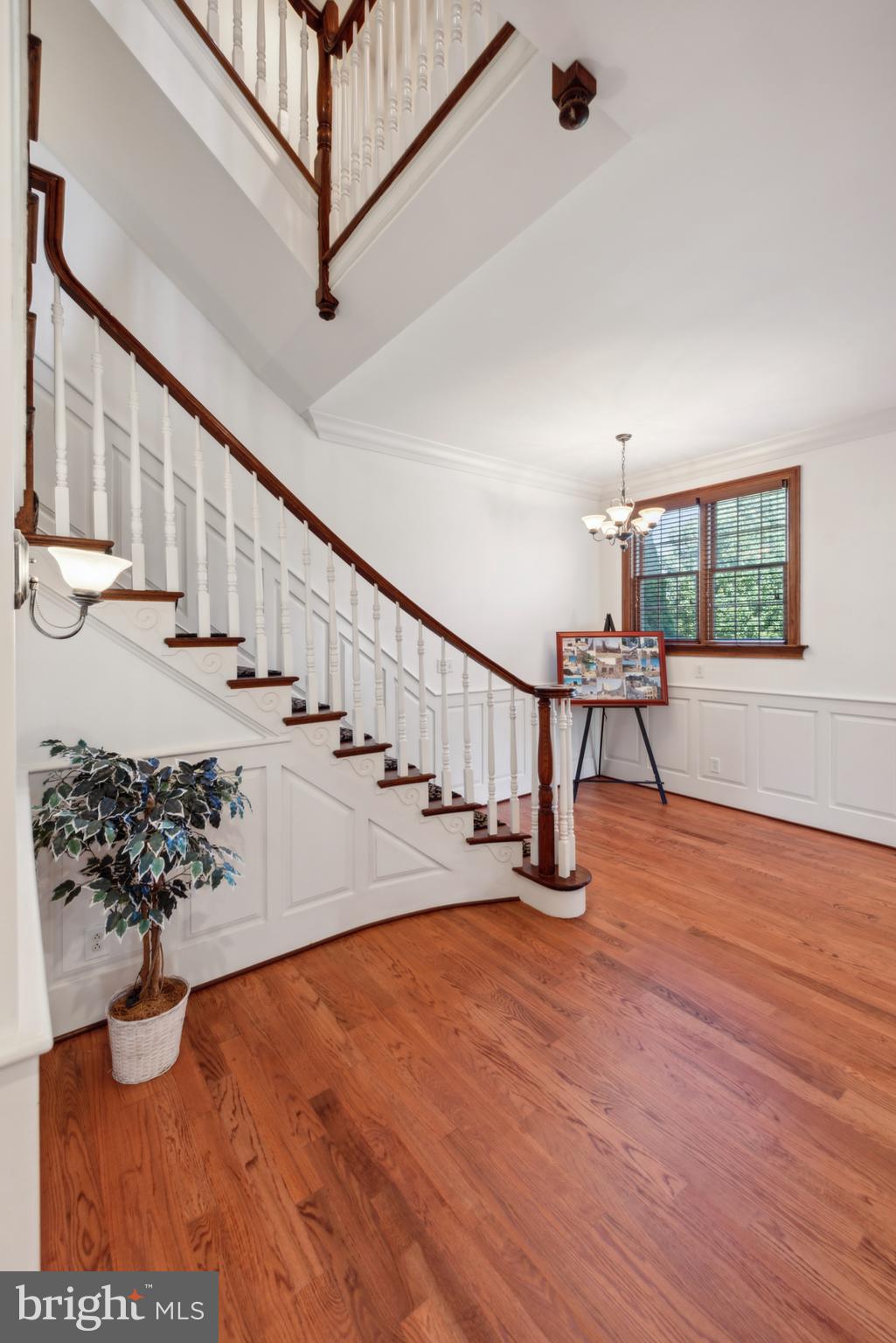 CHERRY CREEK - Residential