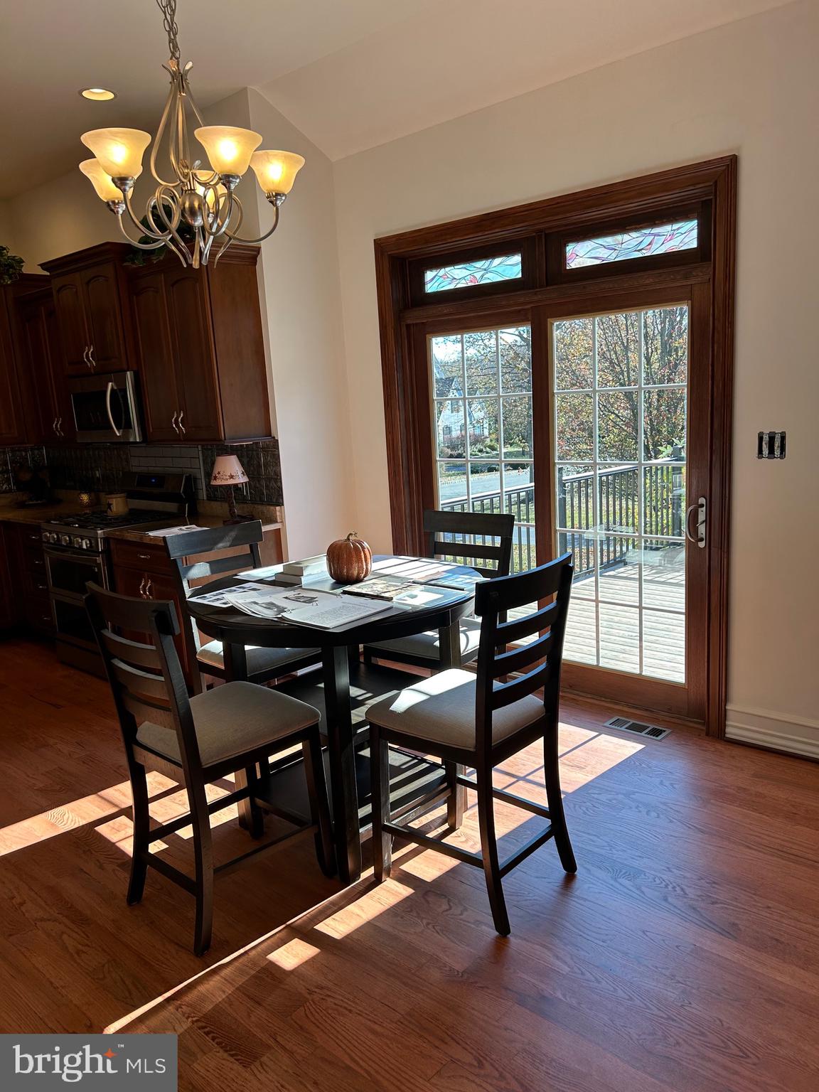 CHERRY CREEK - Residential