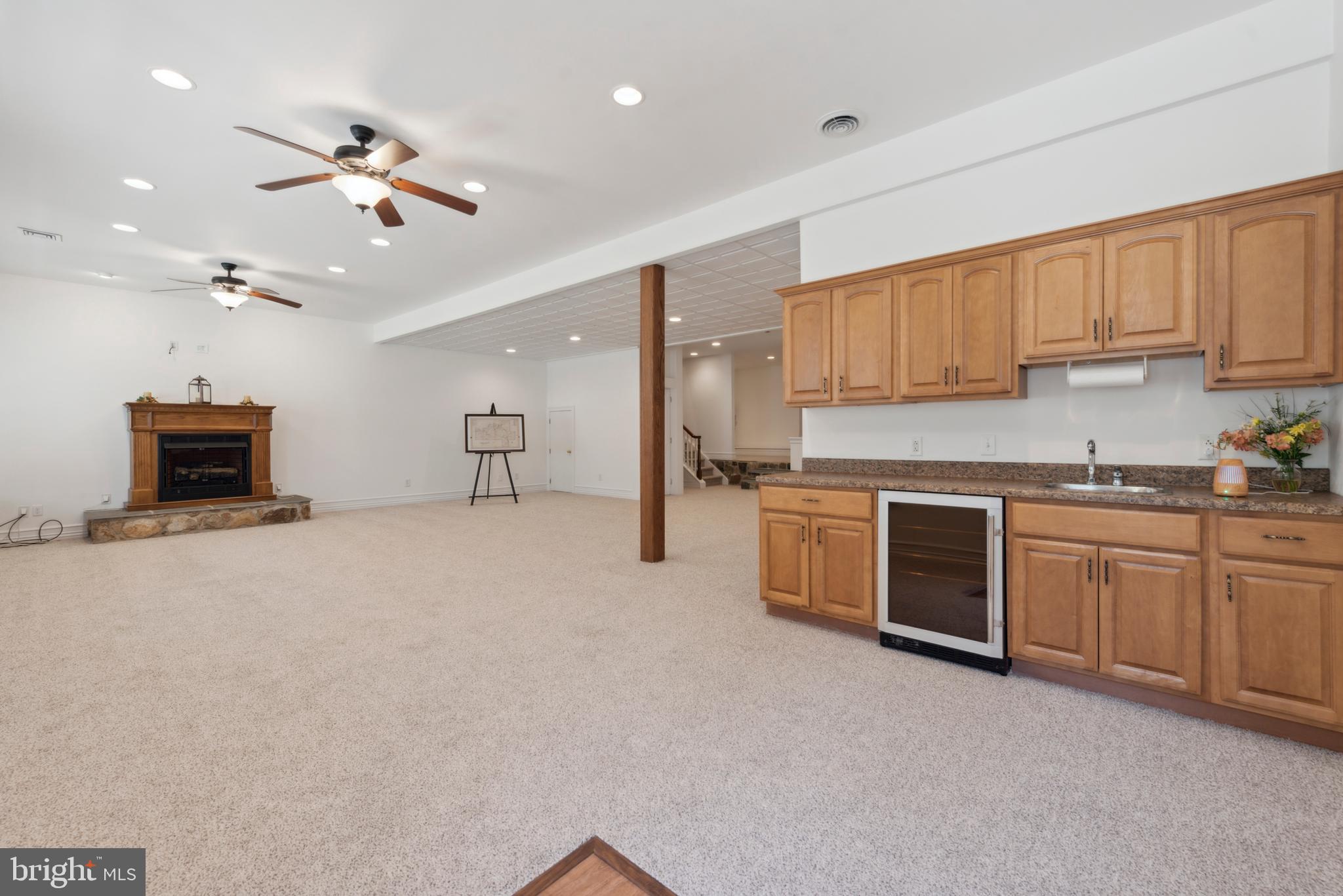 CHERRY CREEK - Residential