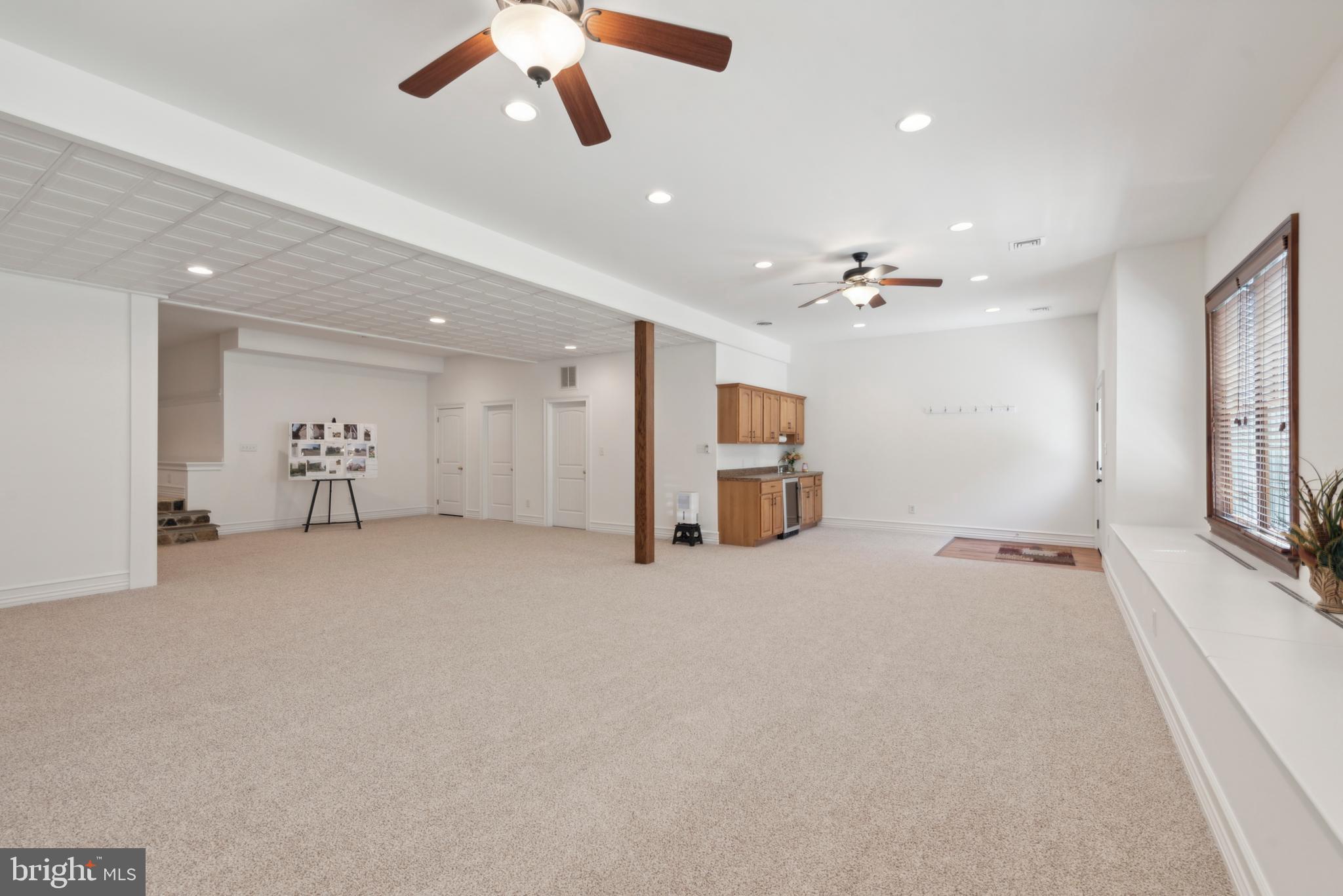 CHERRY CREEK - Residential