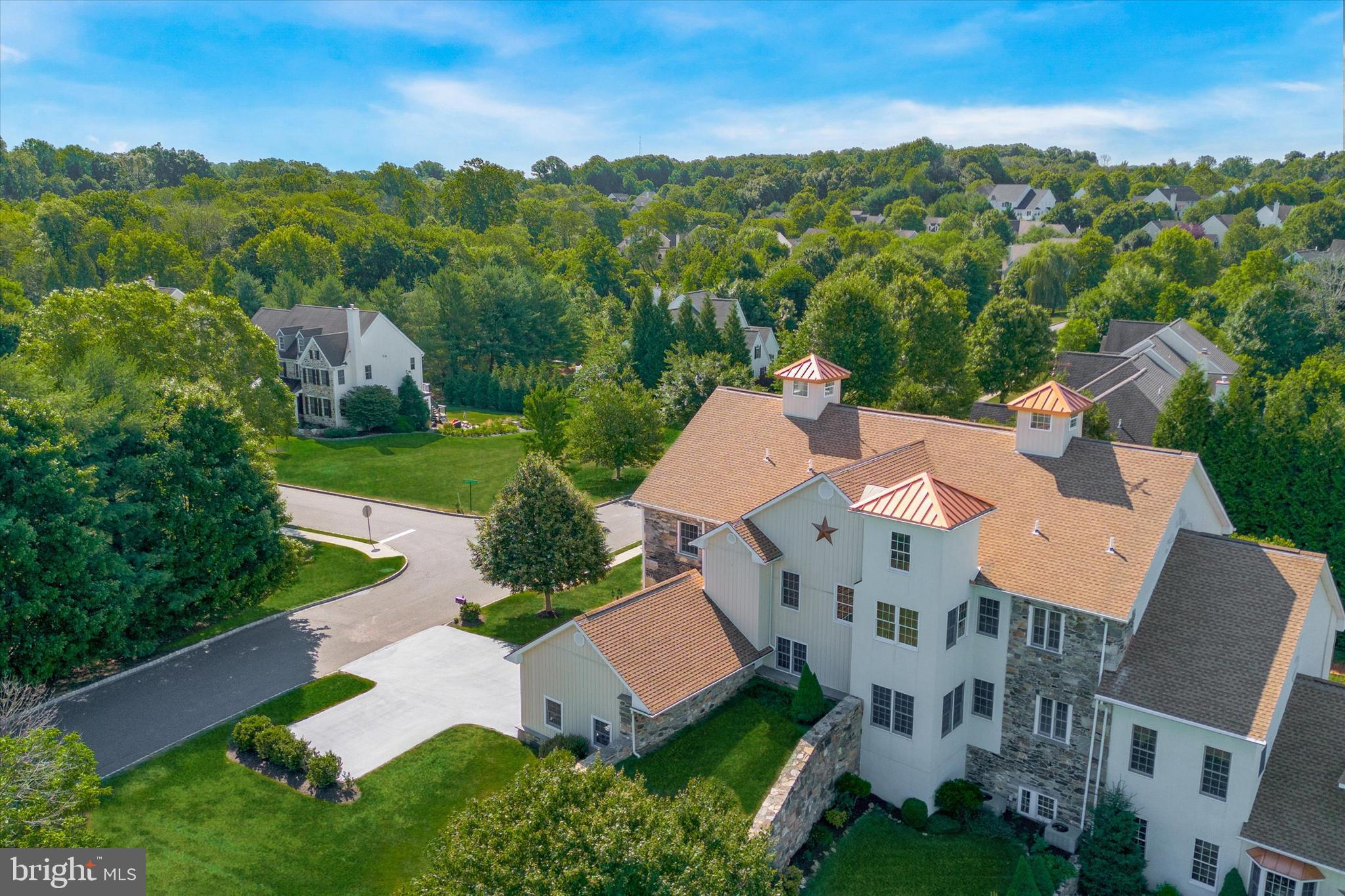 CHERRY CREEK - Residential