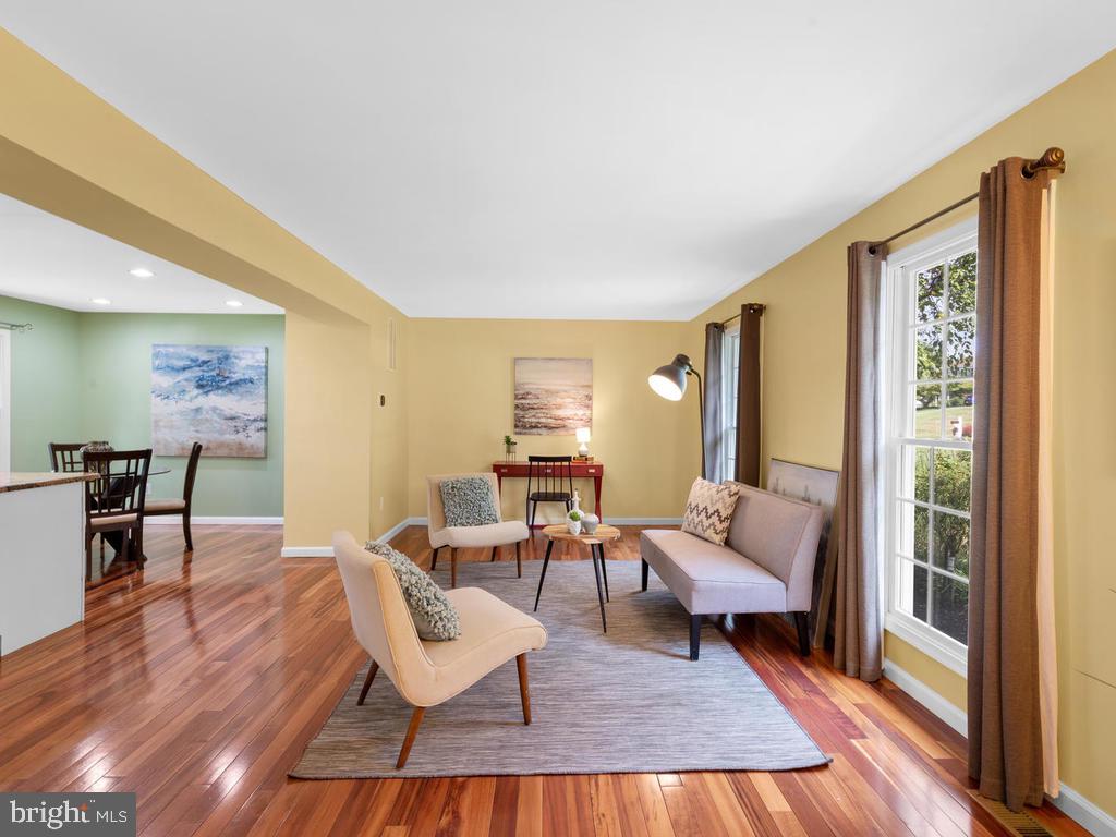 FOUNTAIN VIEW - Residential