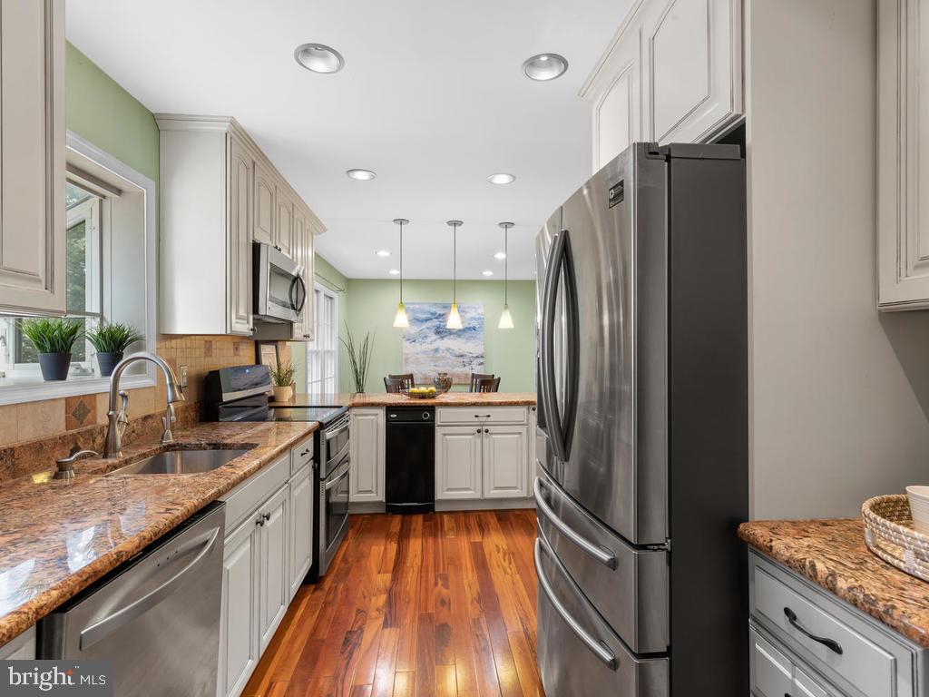 FOUNTAIN VIEW - Residential