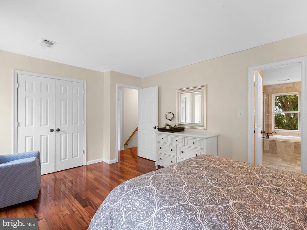 FOUNTAIN VIEW - Residential