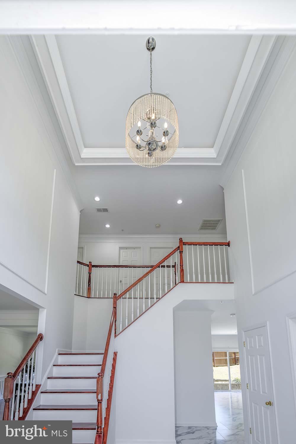 ASHLEY'S CROSSING - Residential