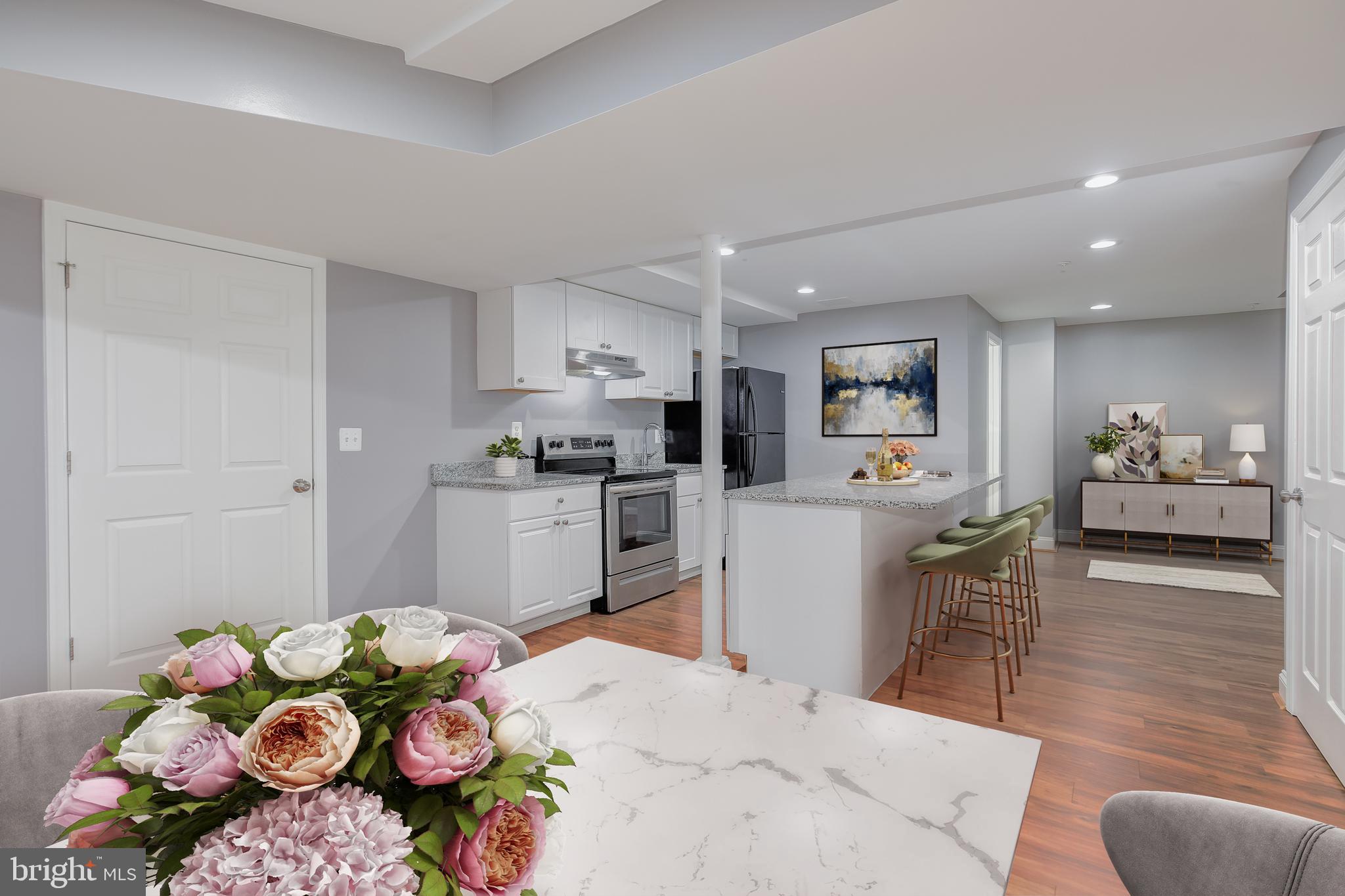 ASHLEY'S CROSSING - Residential