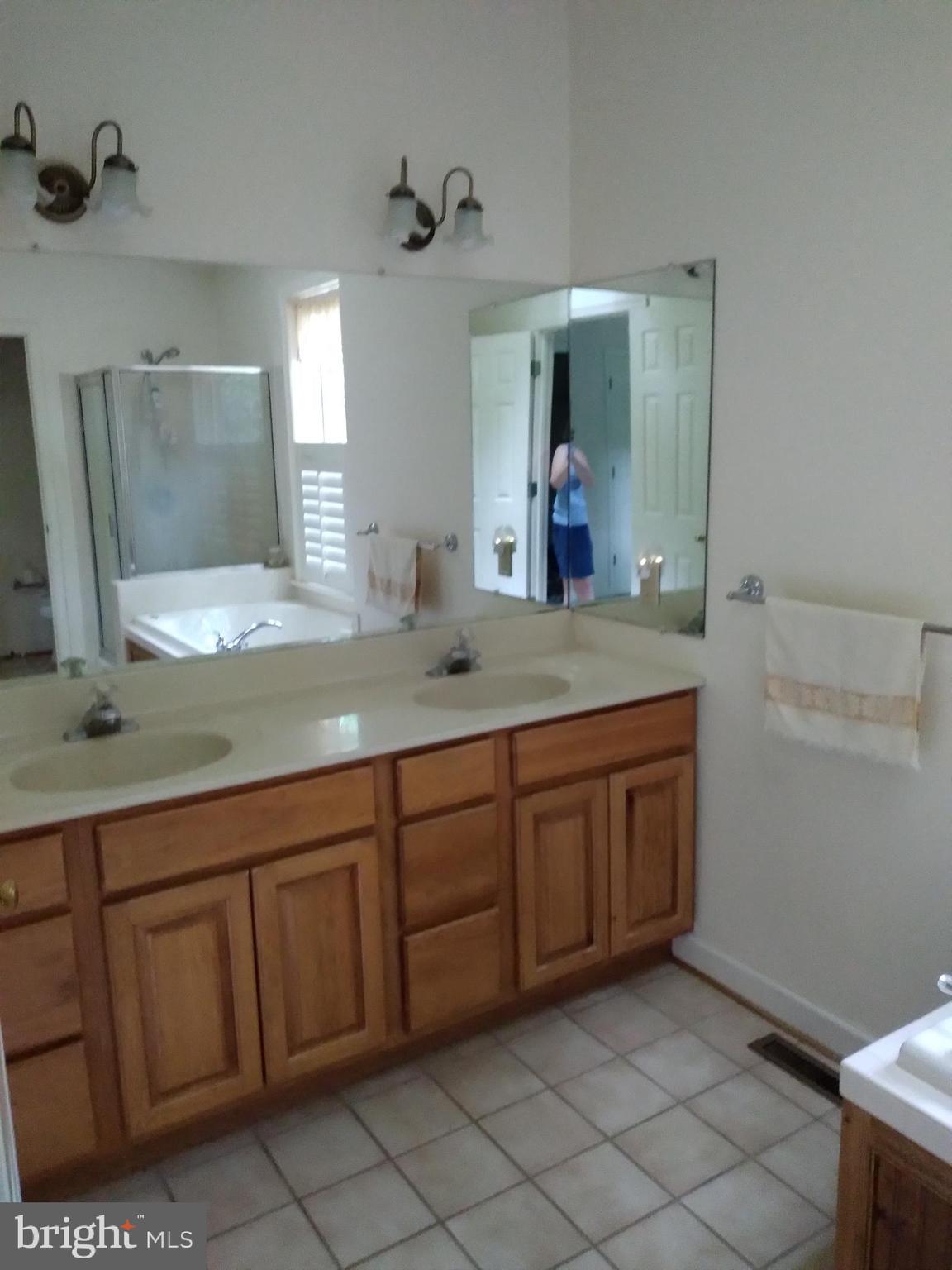 ASPEN HILLS - Residential