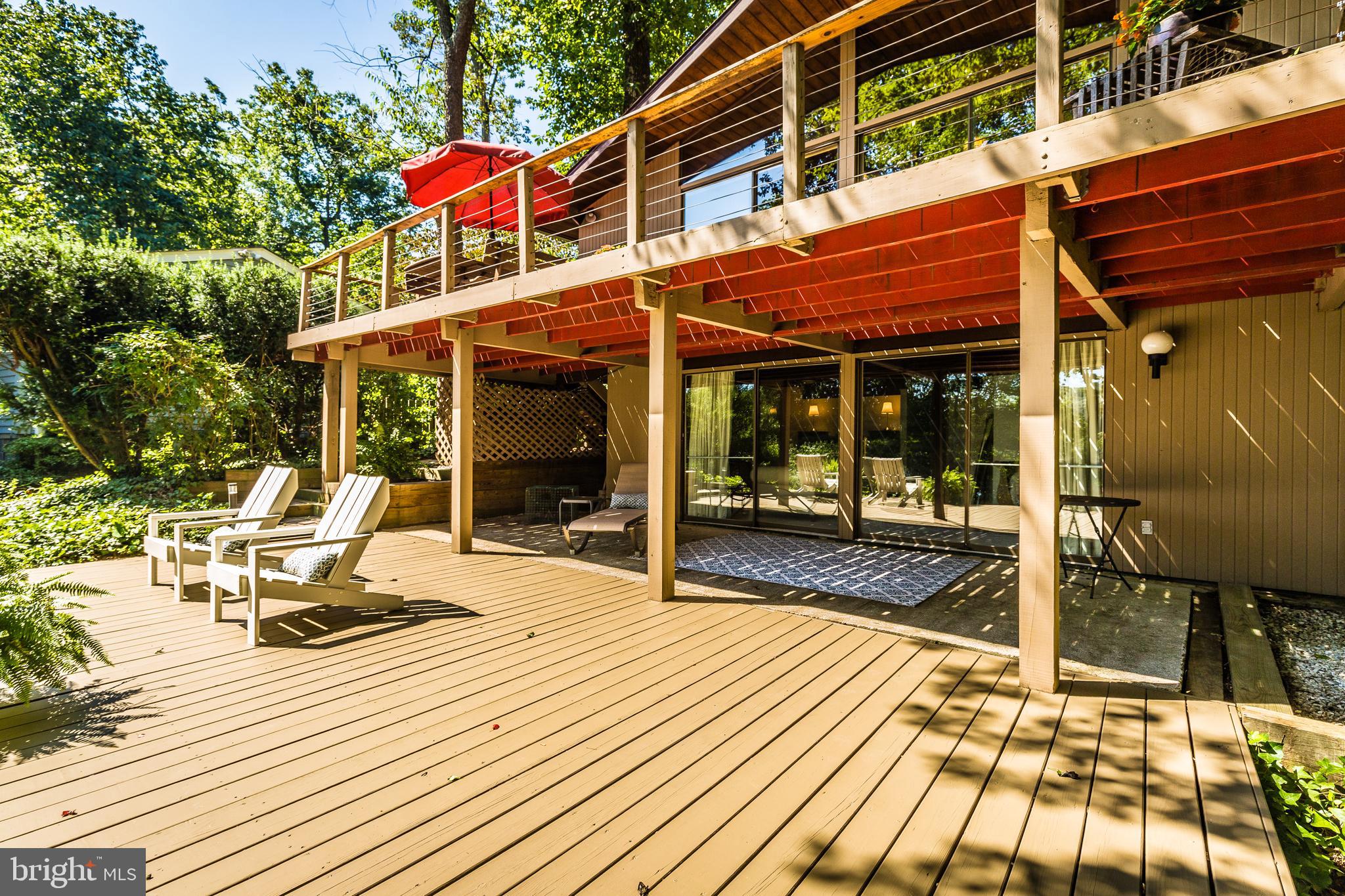 SUNRISE BEACH - Residential