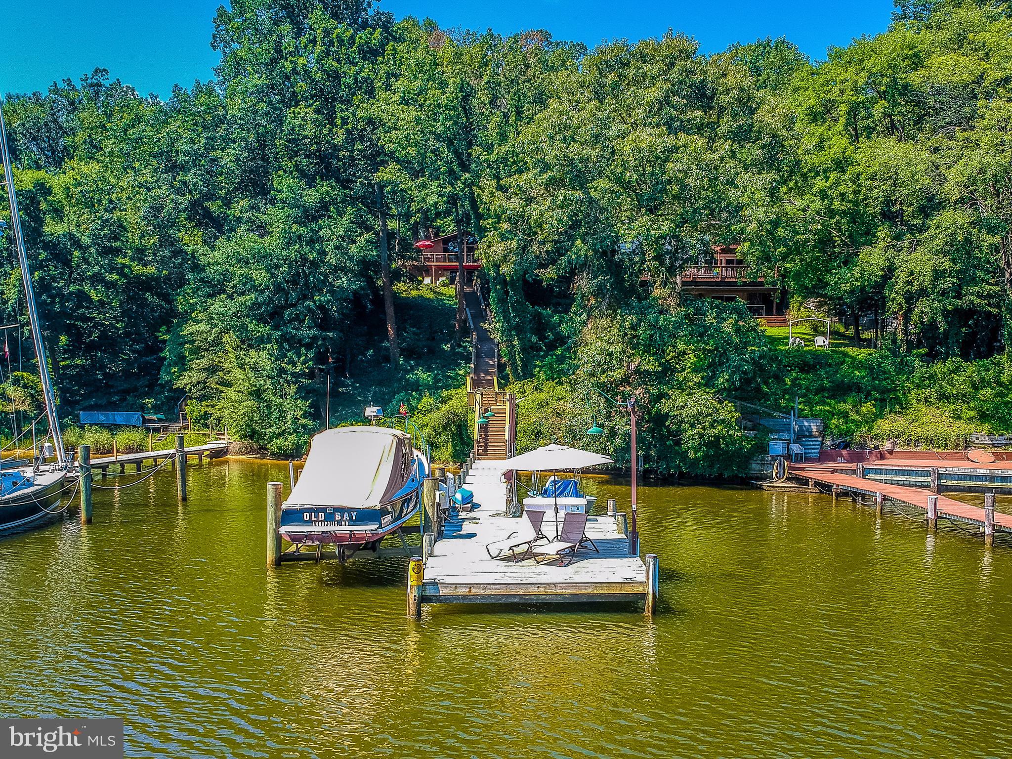 SUNRISE BEACH - Residential