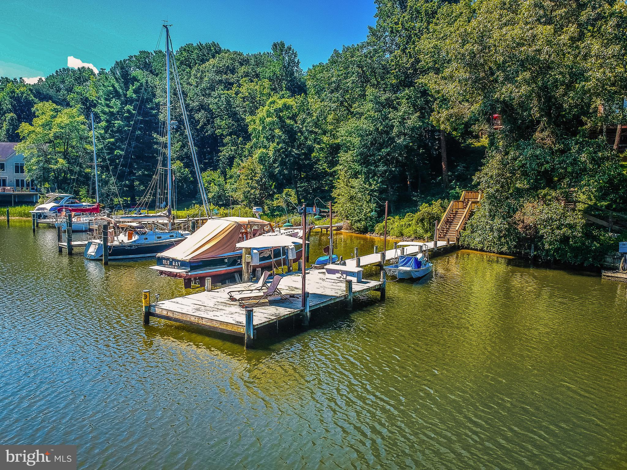 SUNRISE BEACH - Residential