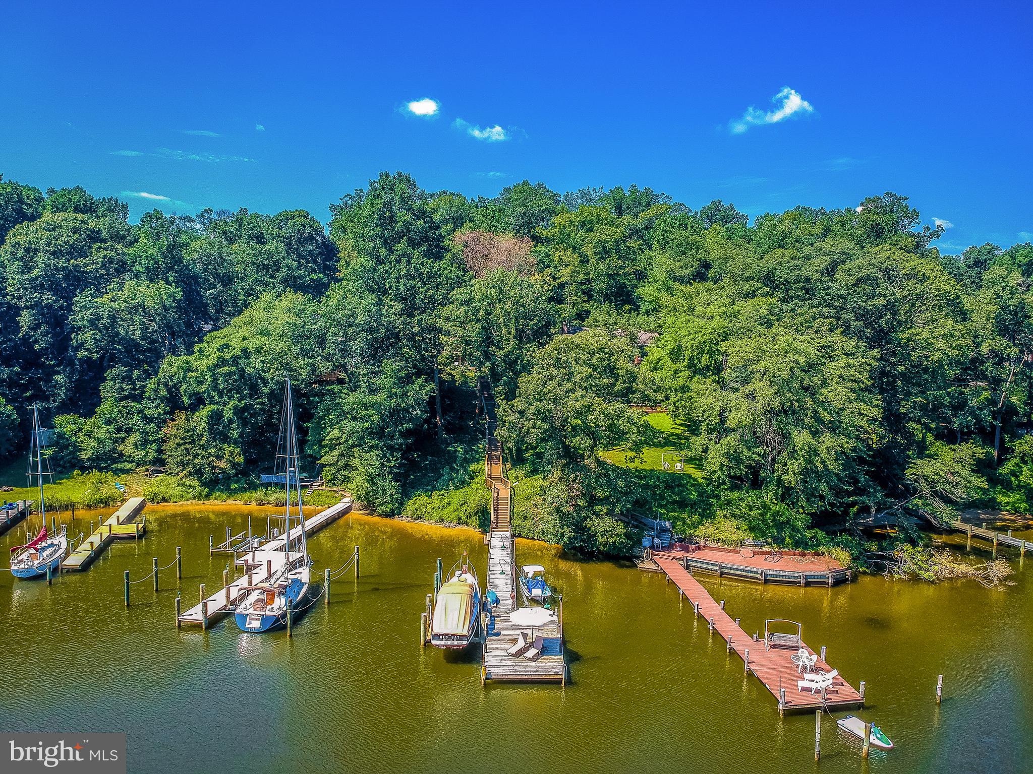 SUNRISE BEACH - Residential