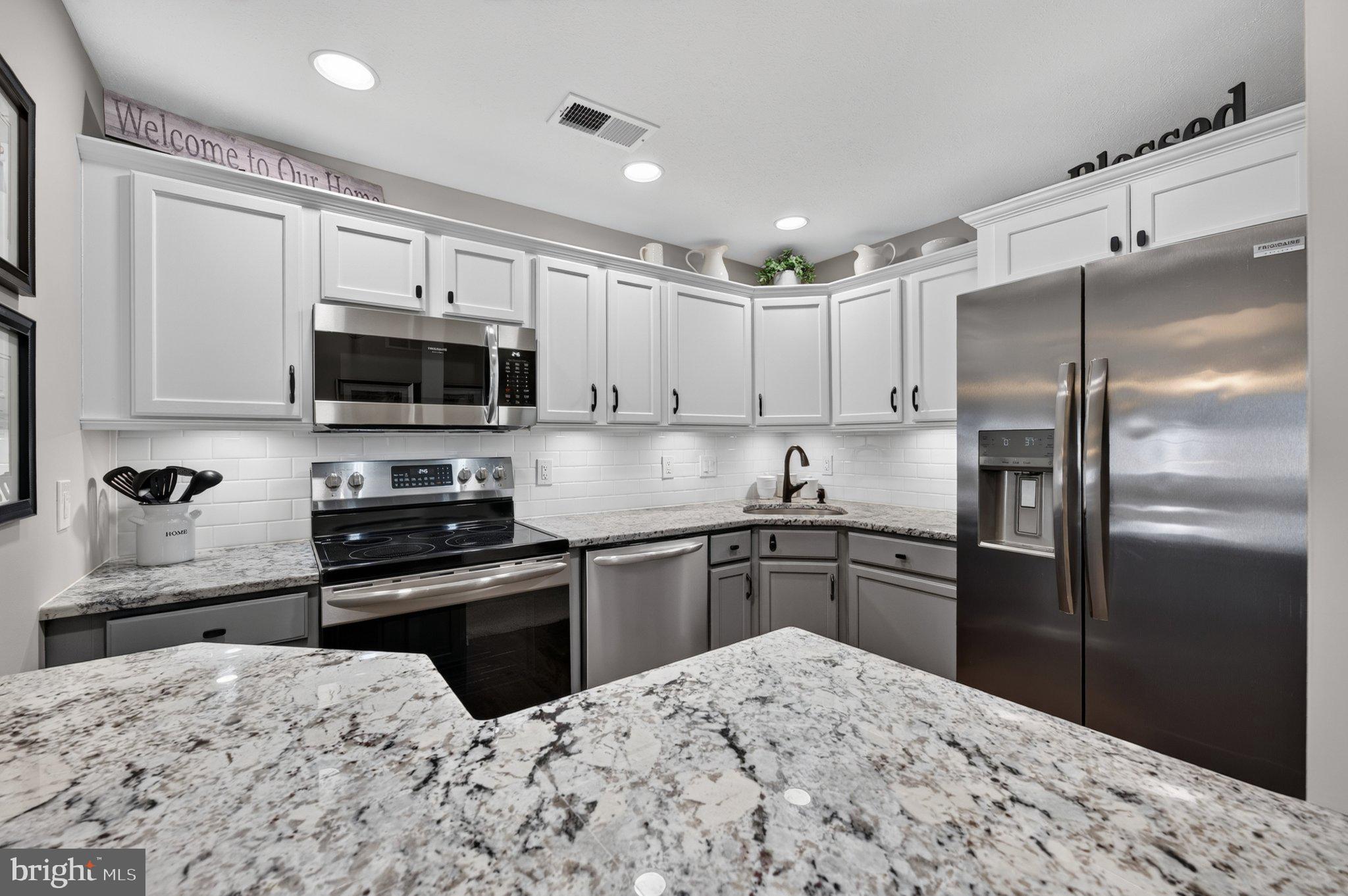 2606 BLUEGRASS DRIVE