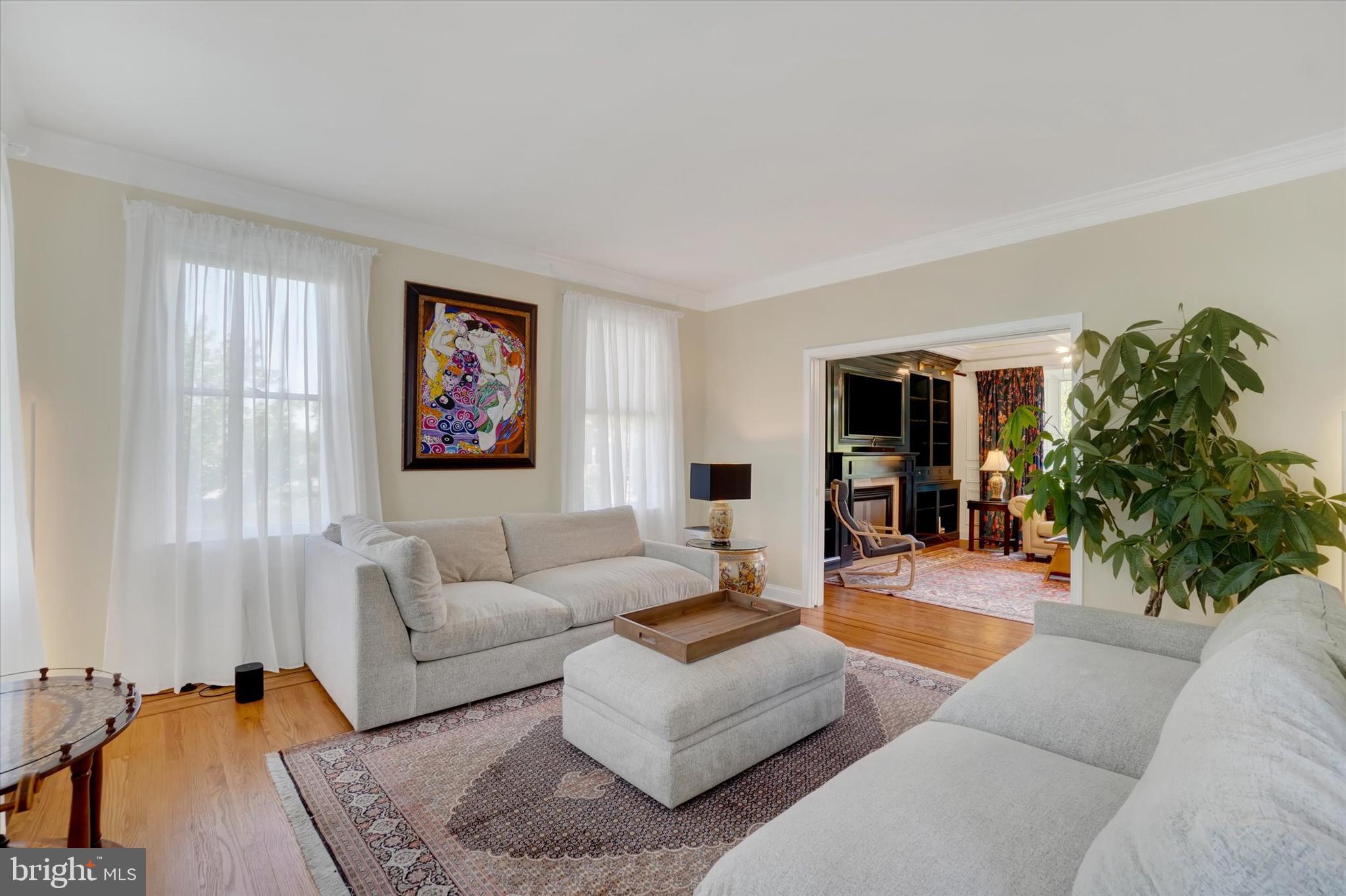 BRITTANY - Residential