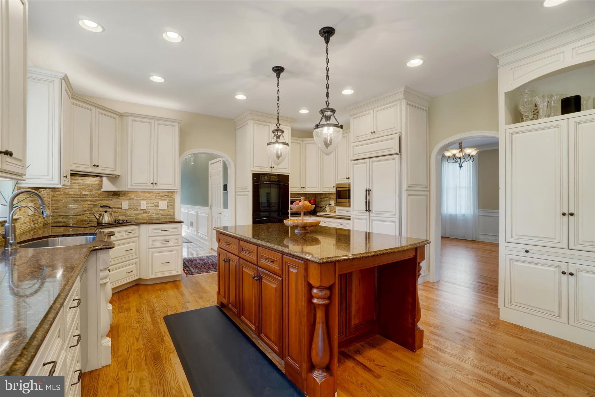 BRITTANY - Residential