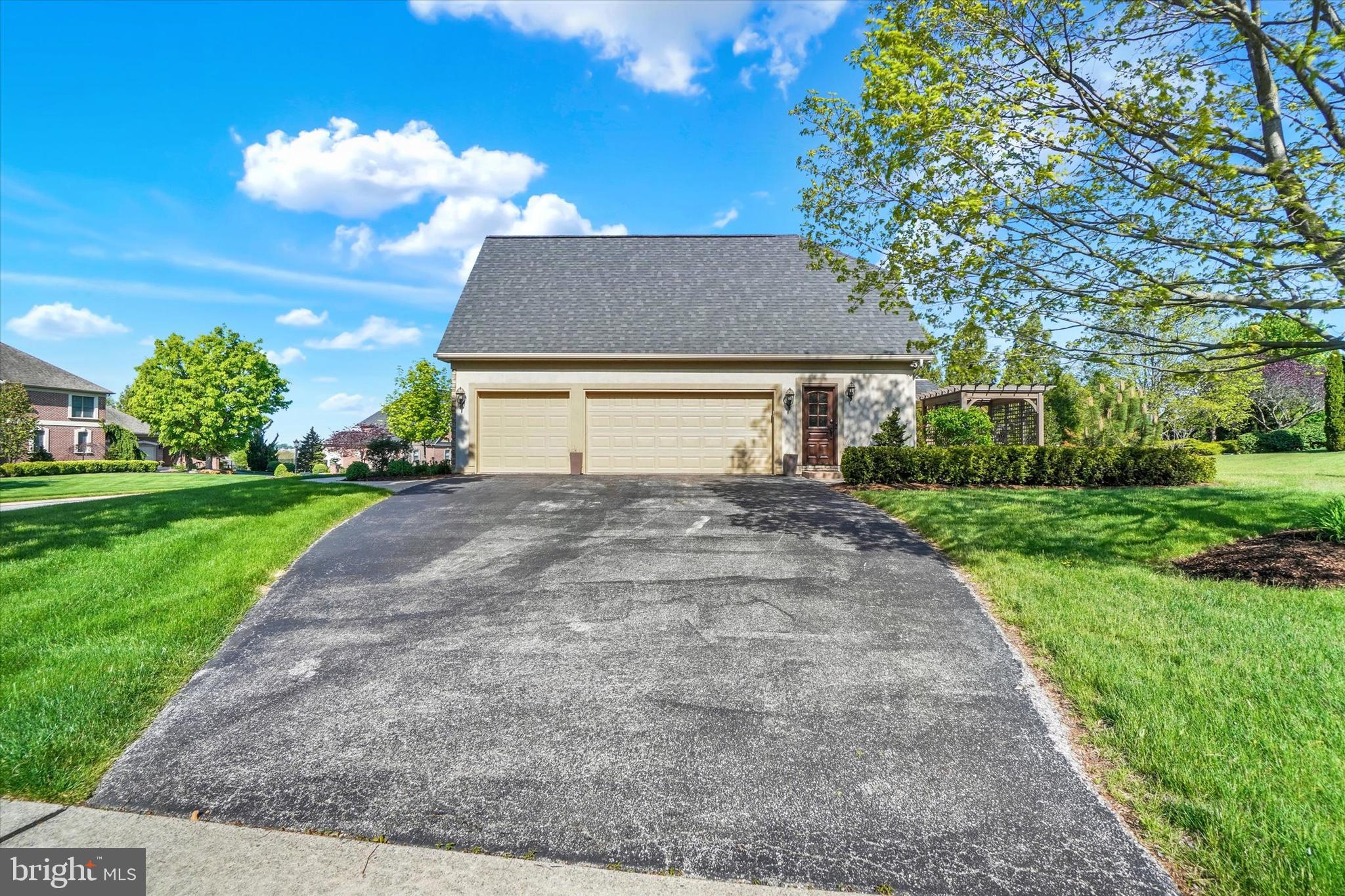 BRITTANY - Residential