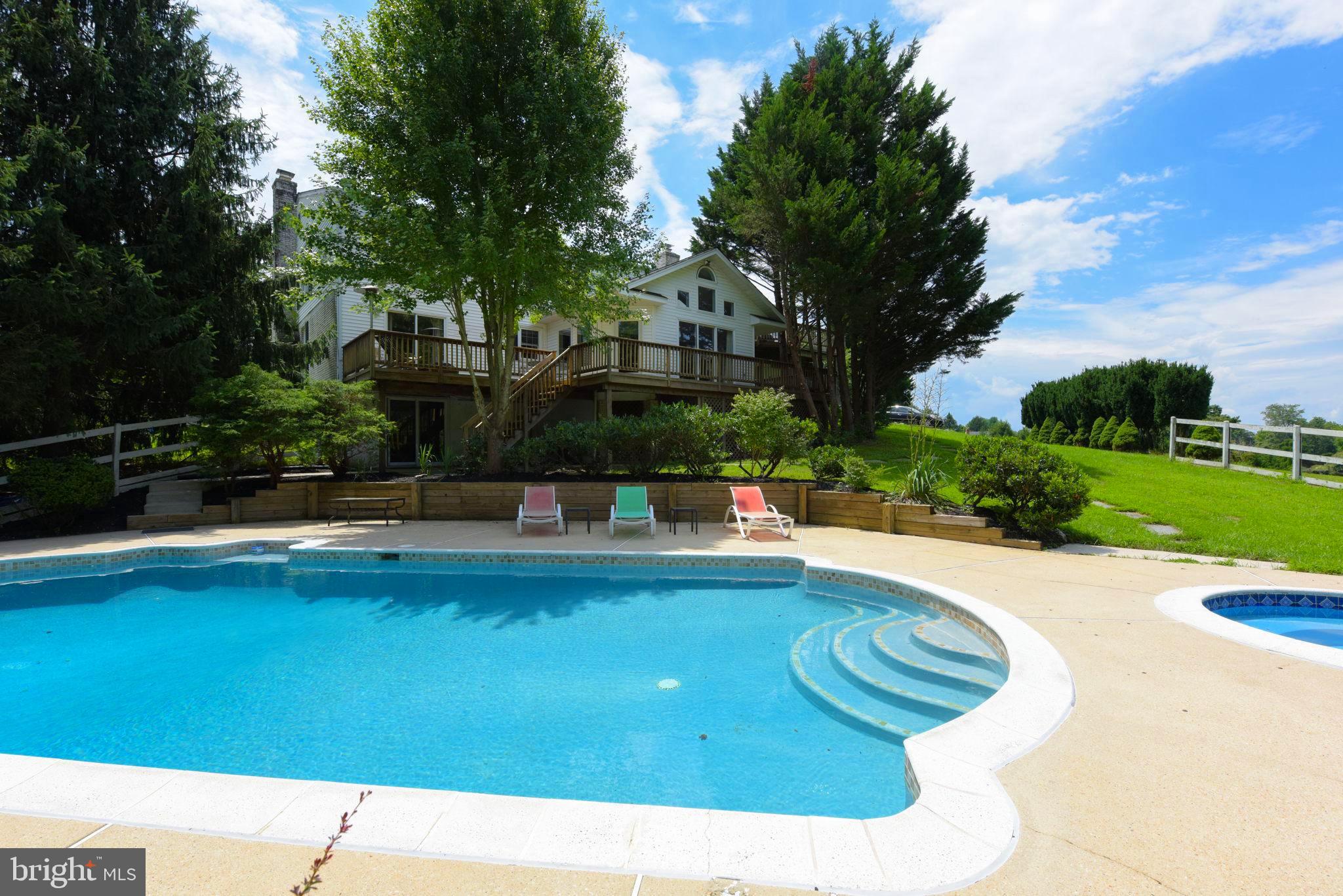 GOSHEN HUNT HILLS - Residential