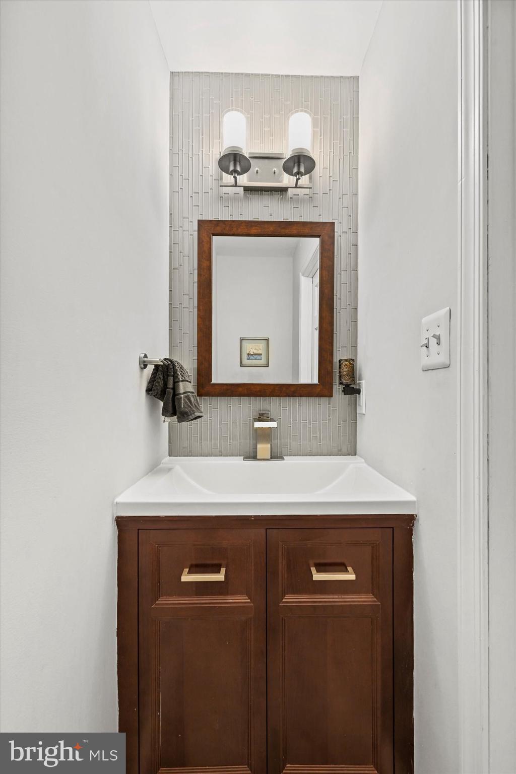 GOSHEN HUNT HILLS - Residential