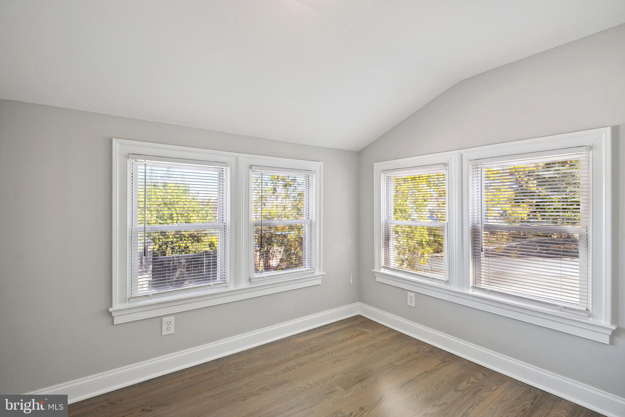 ROGERS & PHILLIPS - Residential