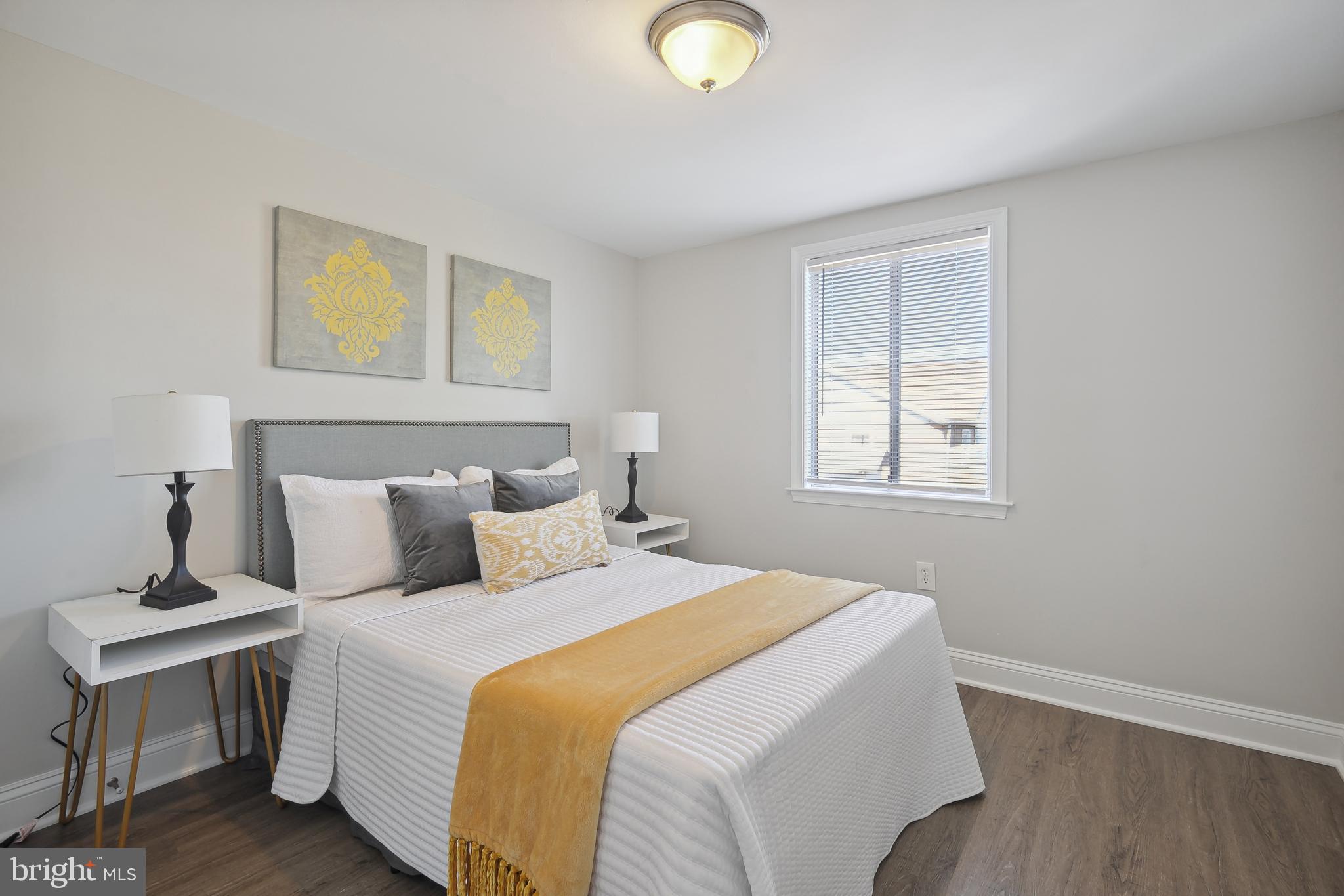 ROGERS & PHILLIPS - Residential