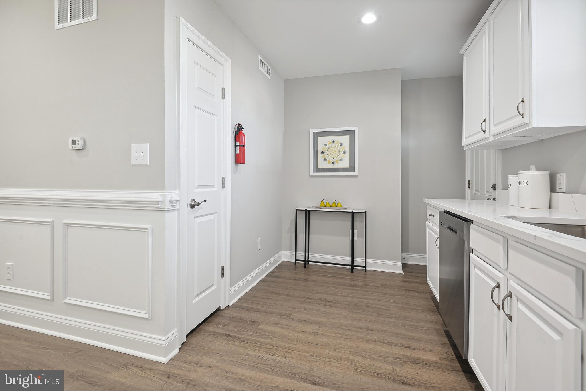 ROGERS & PHILLIPS - Residential