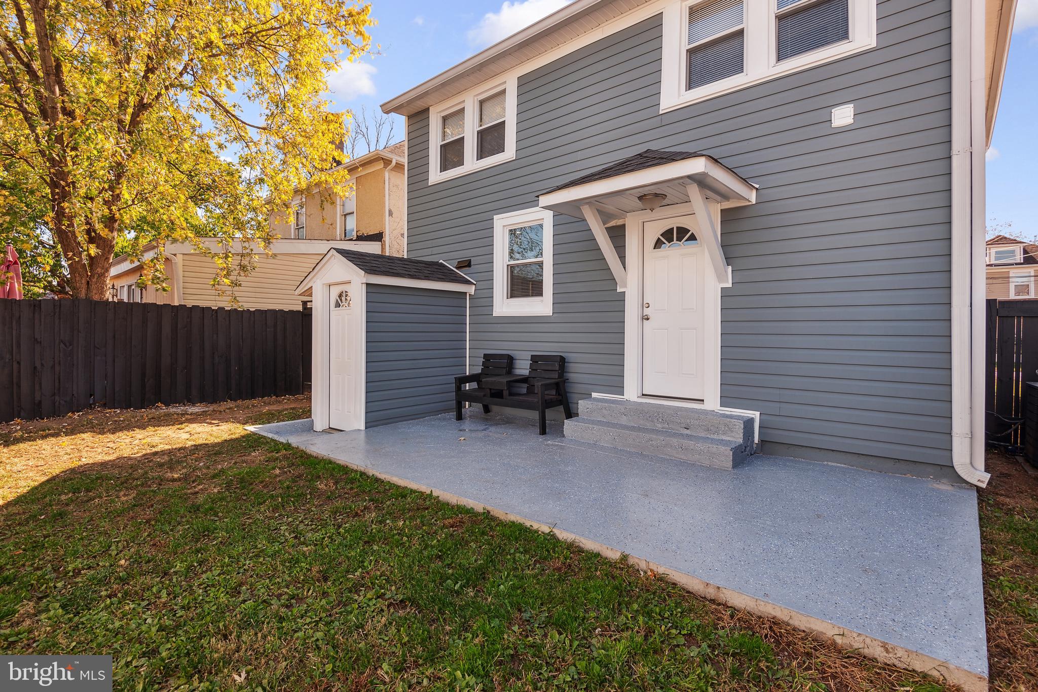 ROGERS & PHILLIPS - Residential