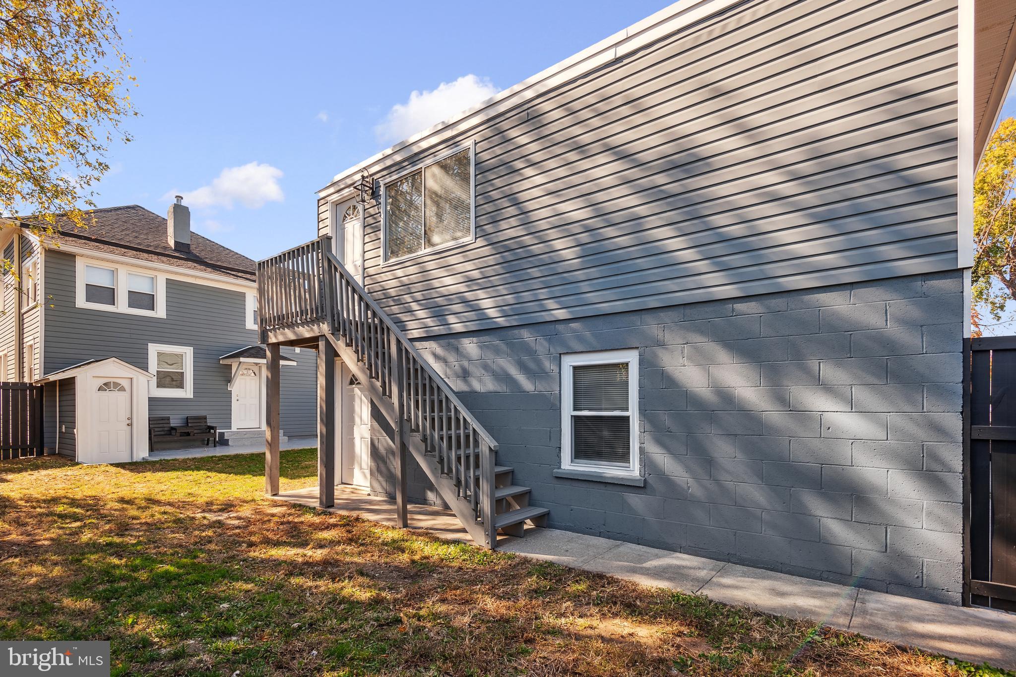 ROGERS & PHILLIPS - Residential