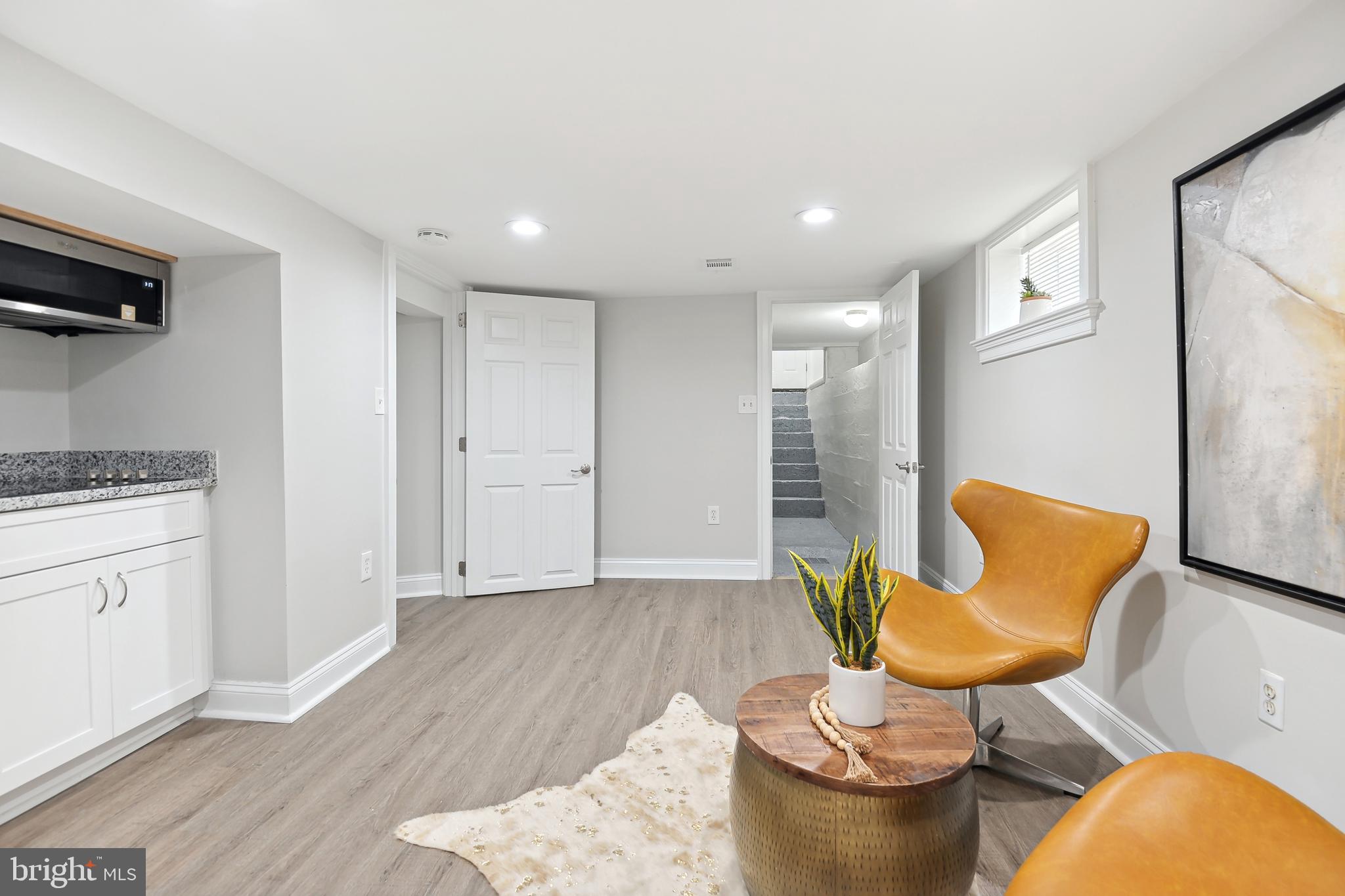 ROGERS & PHILLIPS - Residential