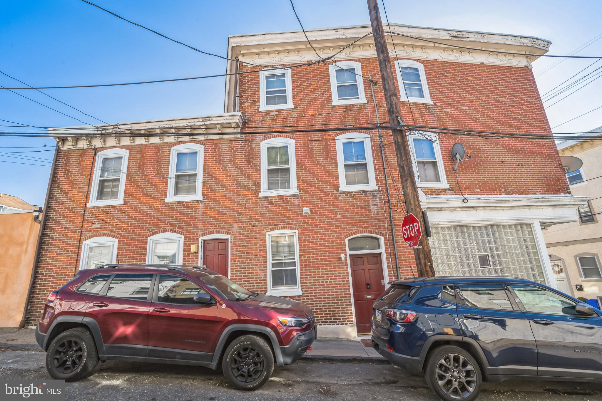 MANAYUNK - Residential Lease