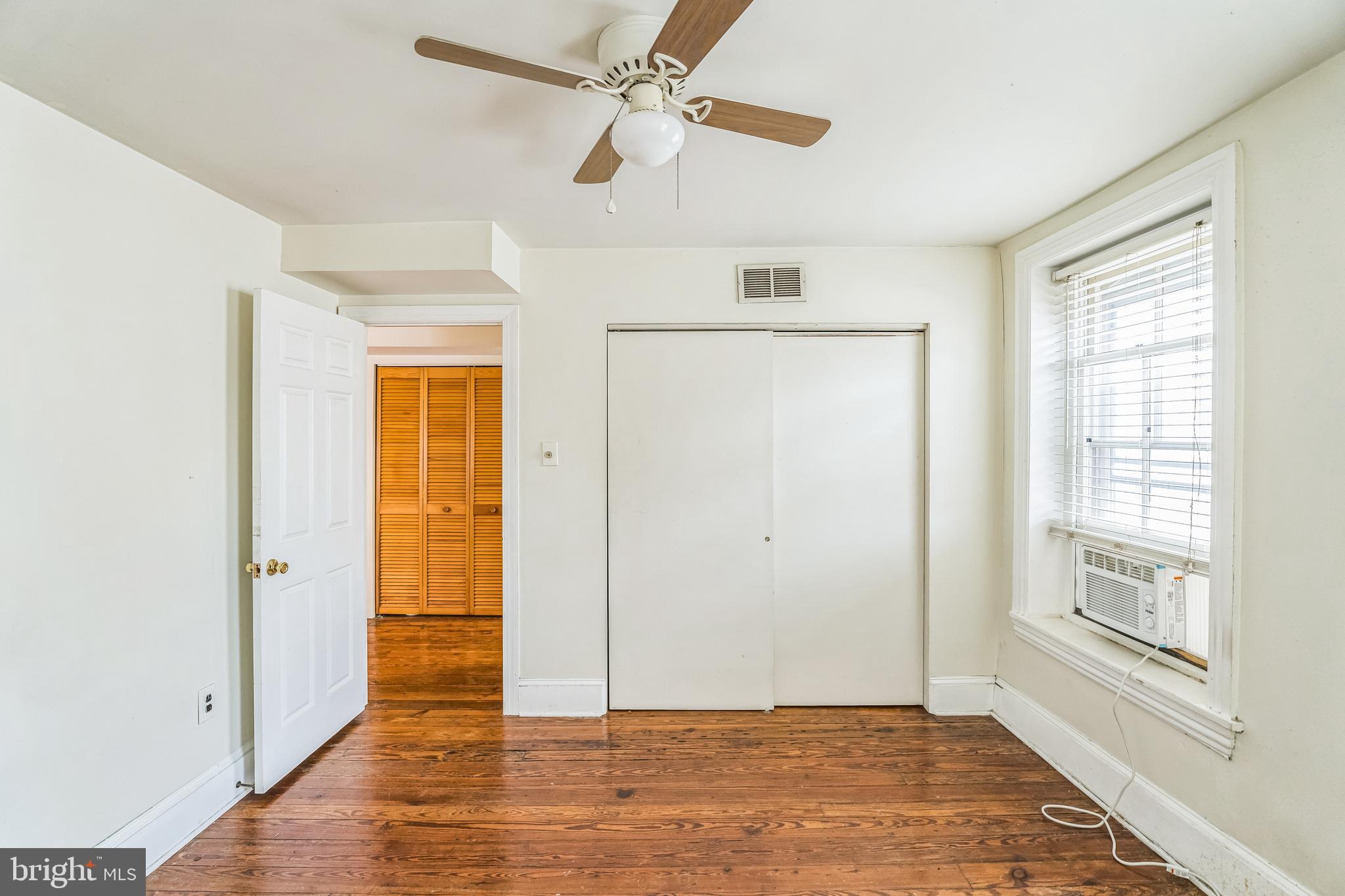 MANAYUNK - Residential Lease