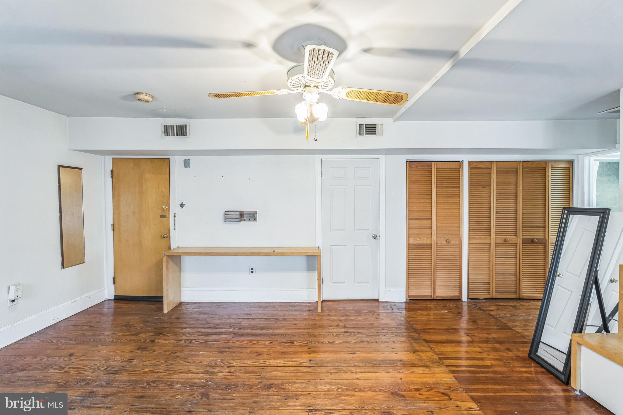 MANAYUNK - Residential Lease