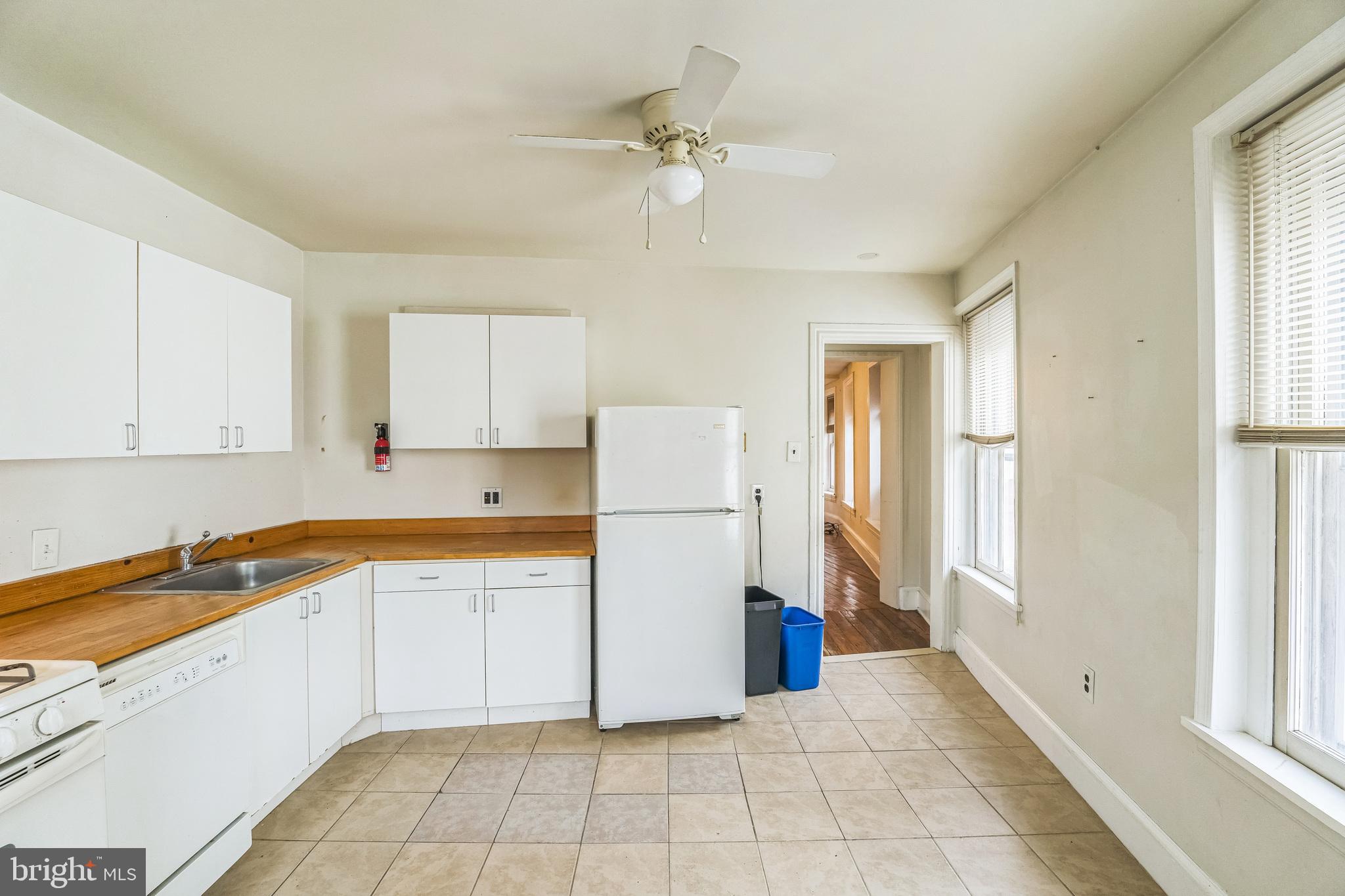 MANAYUNK - Residential Lease
