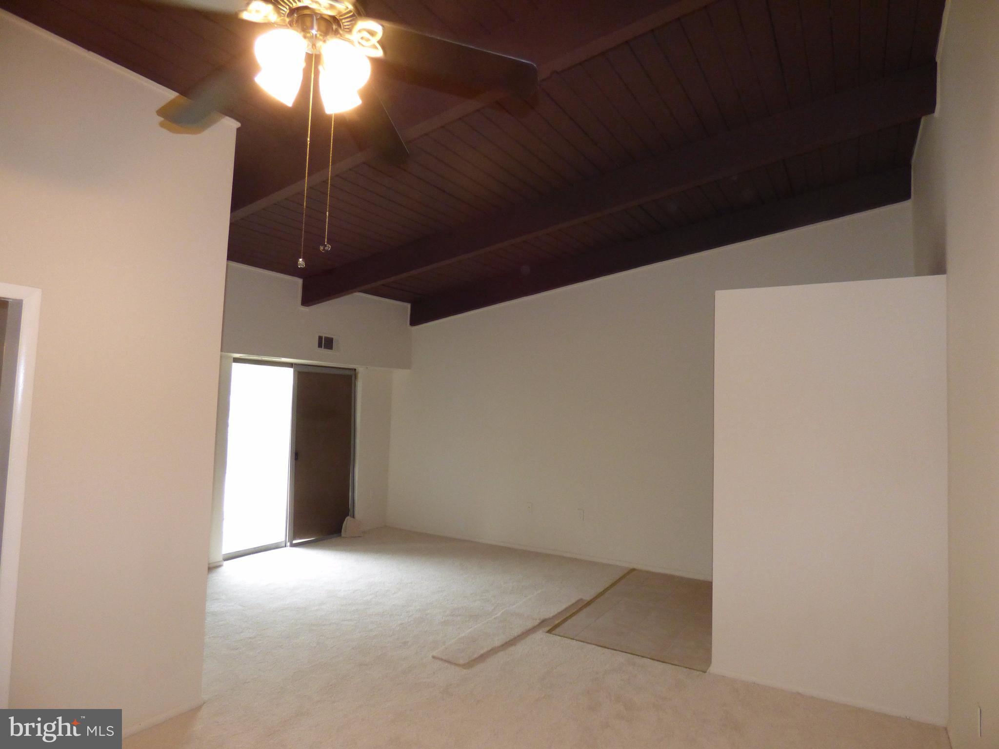 MARYLAND FARMS CONDO - Residential