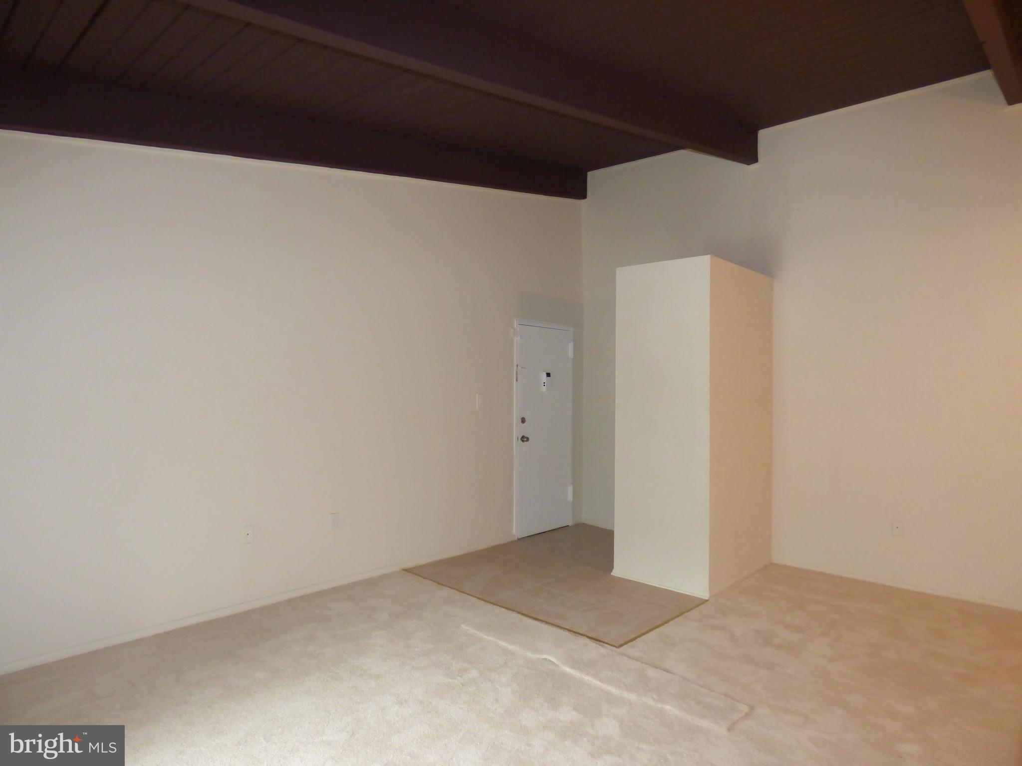 MARYLAND FARMS CONDO - Residential