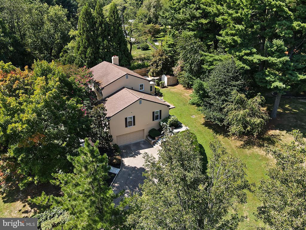 HIDDEN VALLEY - Residential
