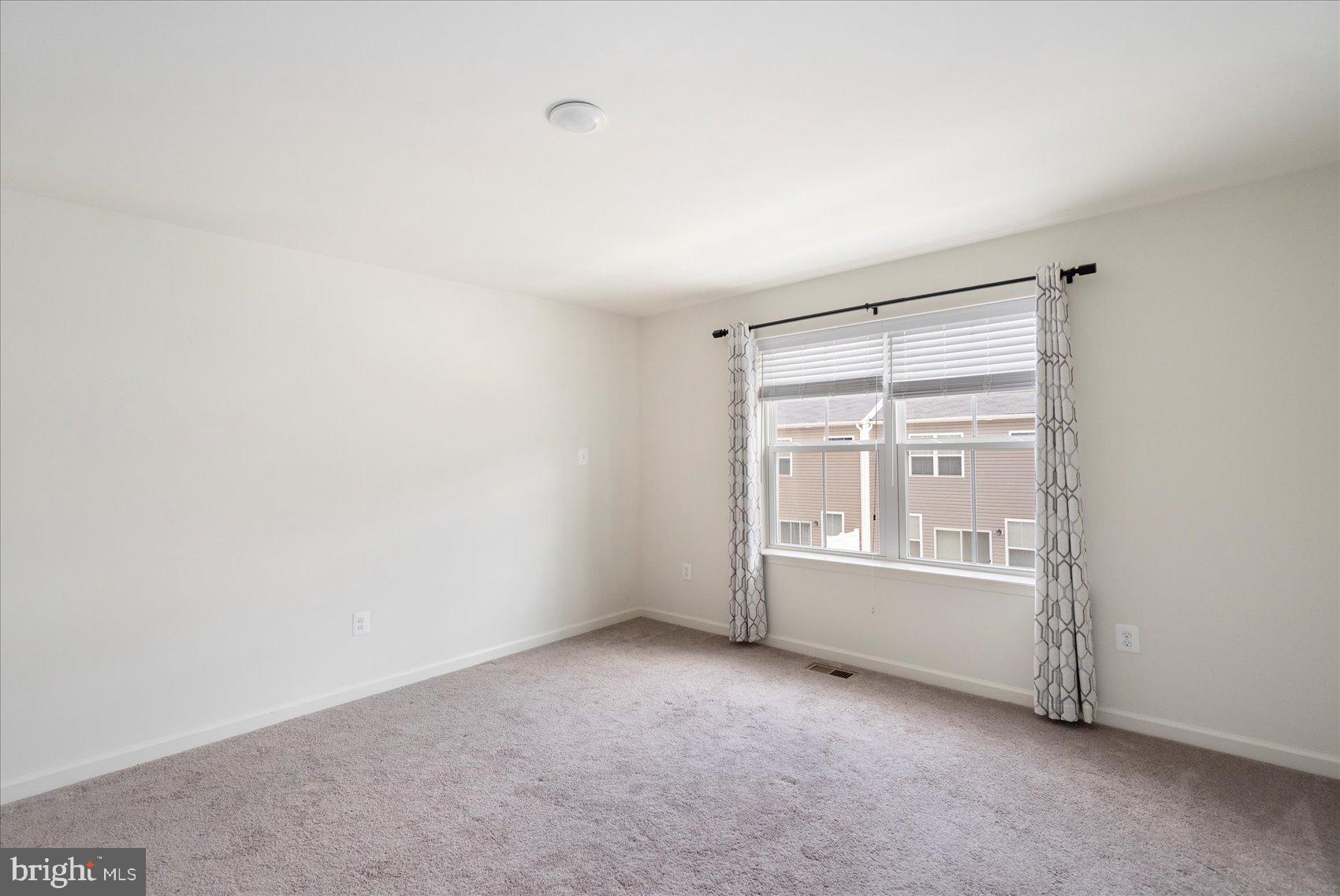 THE RIDGES - Residential Lease