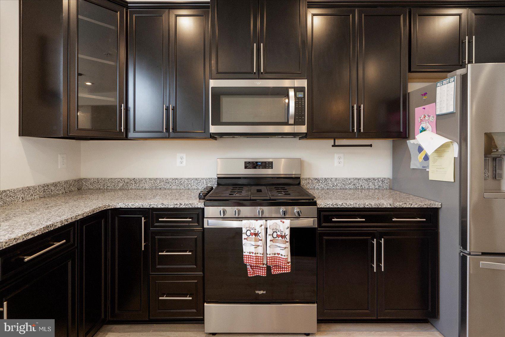 THE RIDGES - Residential Lease