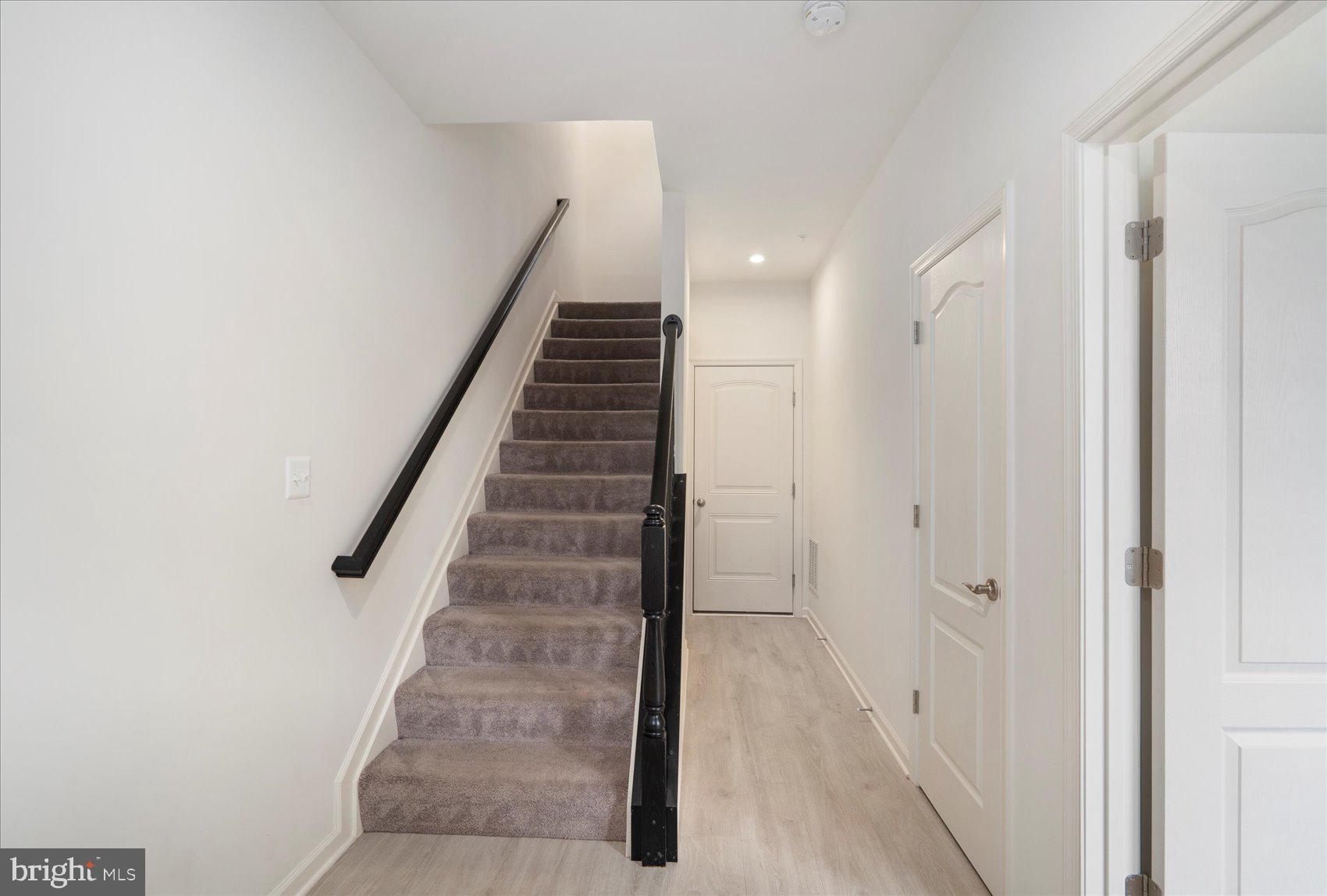 THE RIDGES - Residential Lease