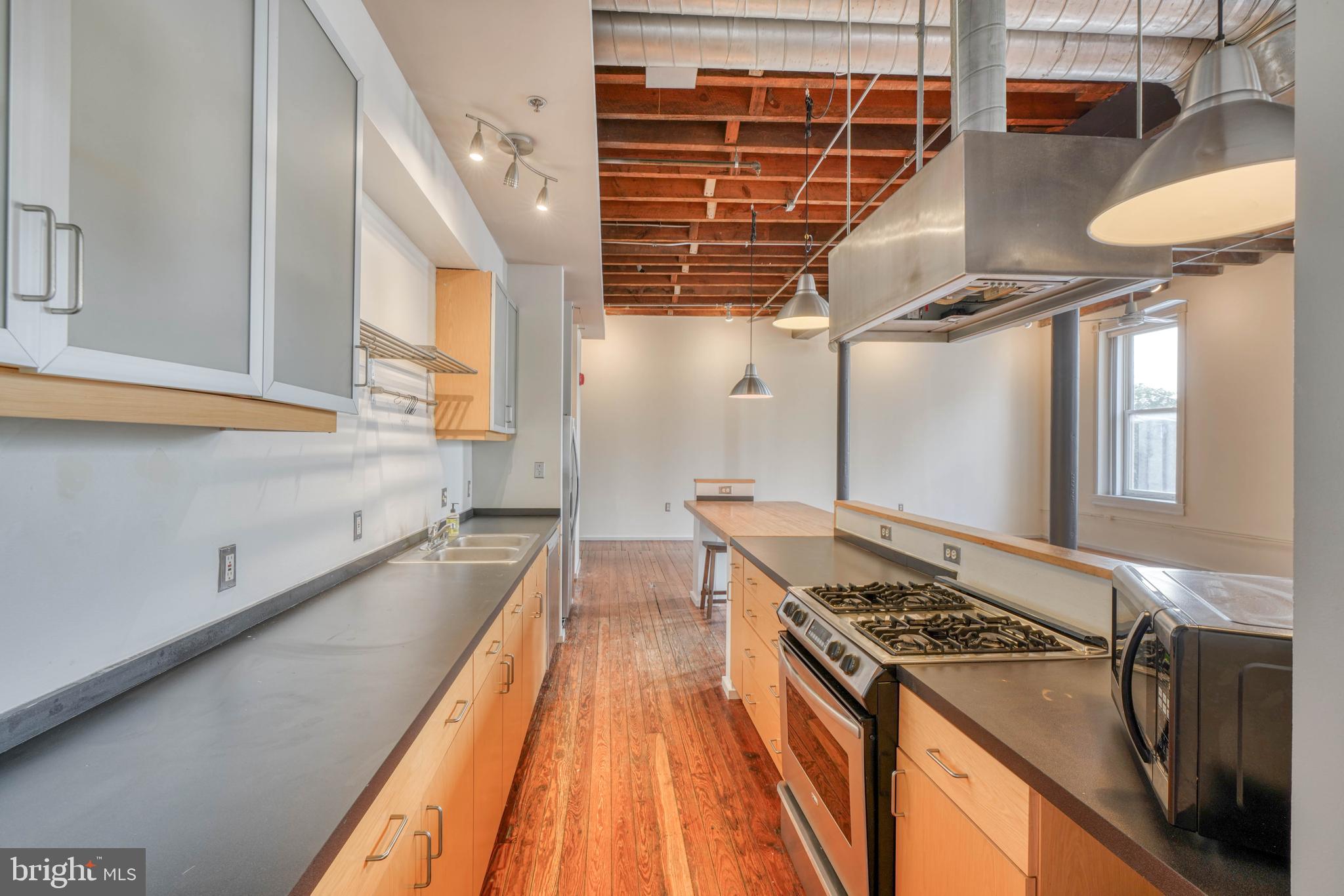 FEDERAL HILL HISTORIC DISTRICT - Residential Lease