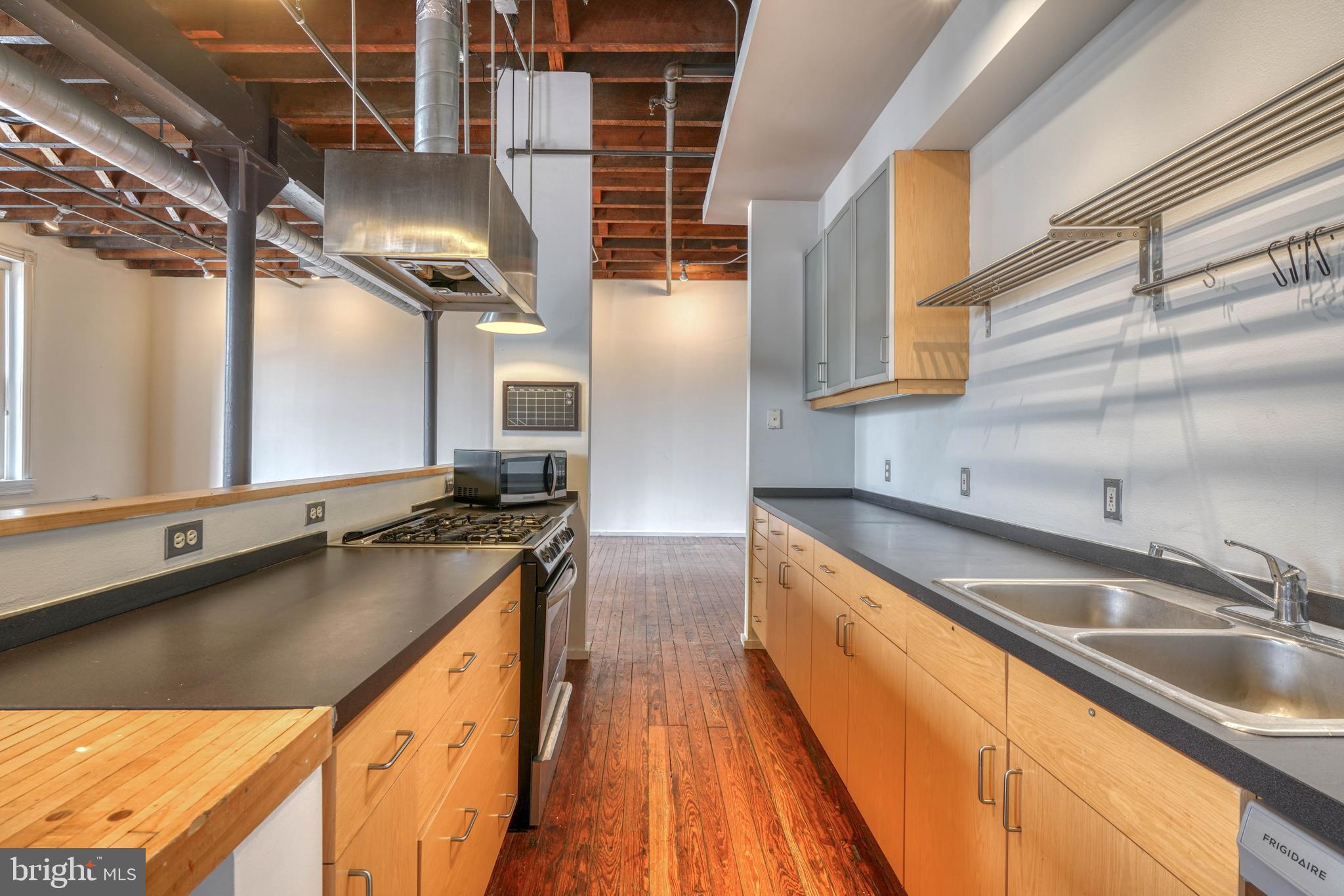 FEDERAL HILL HISTORIC DISTRICT - Residential Lease