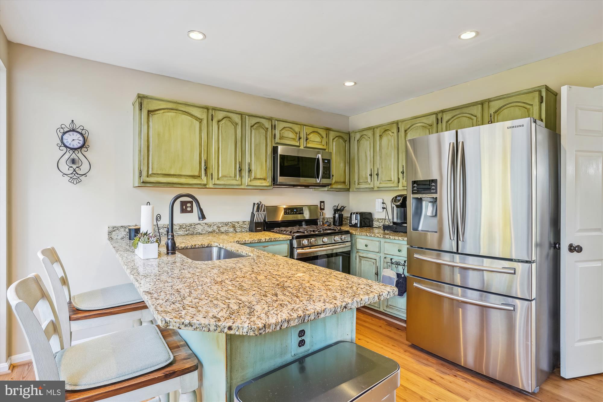 ASHBURN VILLAGE - Residential