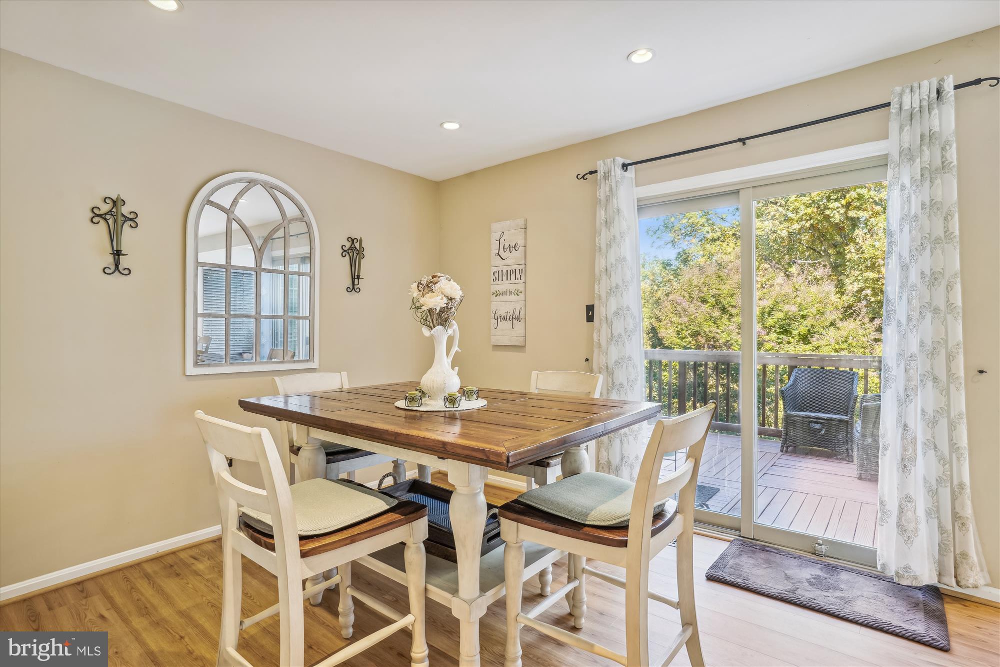 ASHBURN VILLAGE - Residential