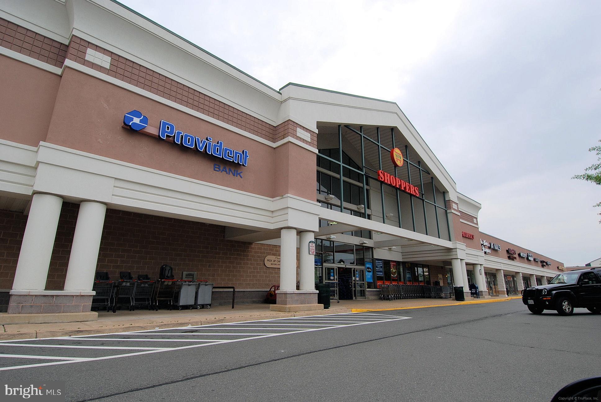 ASHBURN VILLAGE - Residential