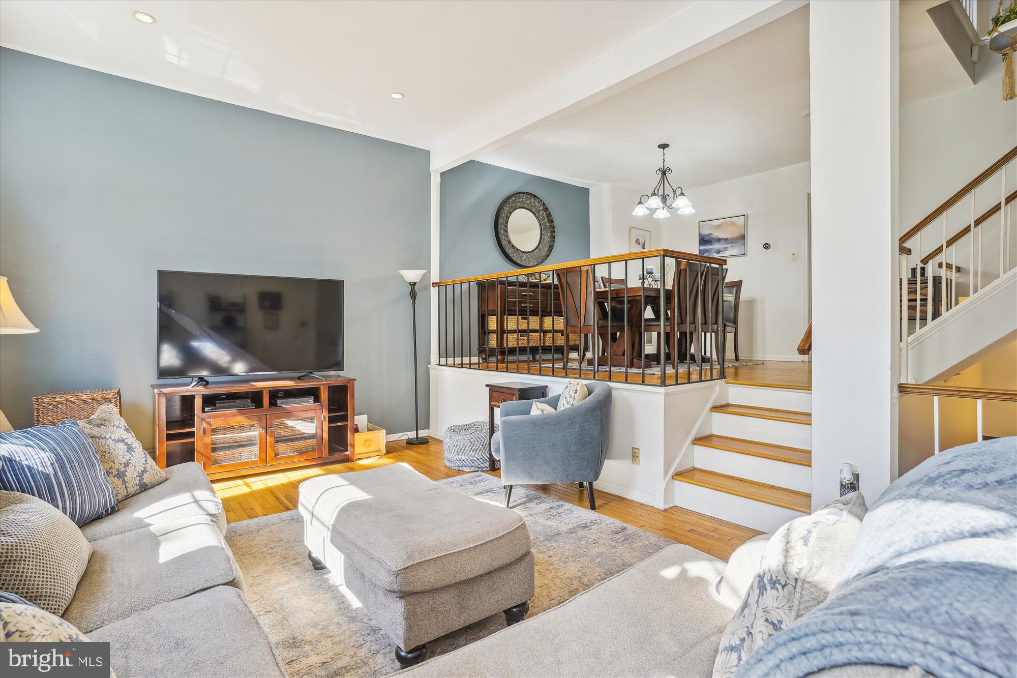 ASHBURN VILLAGE - Residential