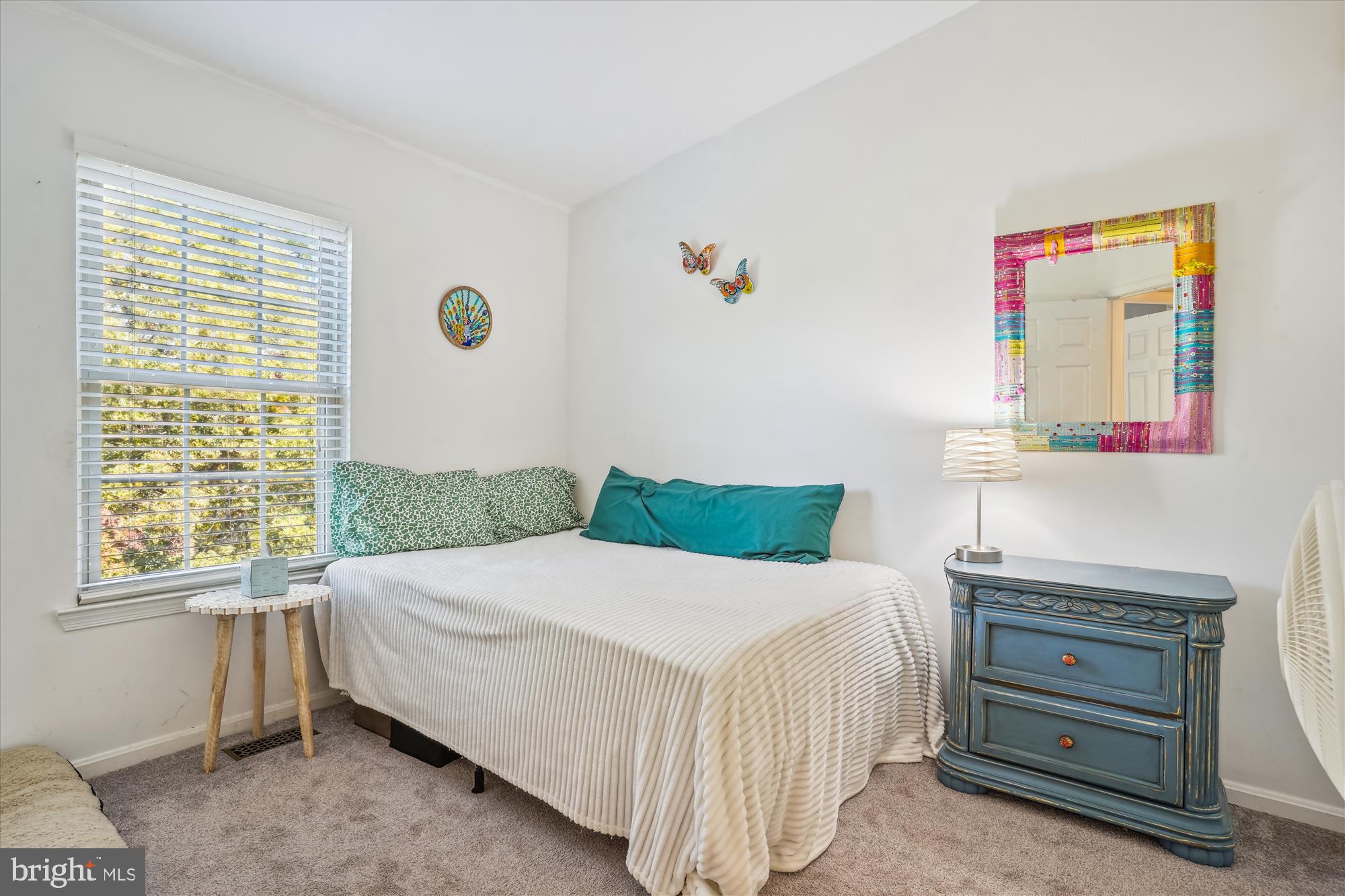 ASHBURN VILLAGE - Residential