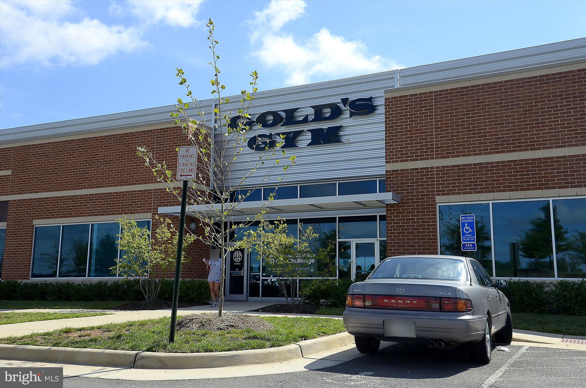 ASHBURN VILLAGE - Residential